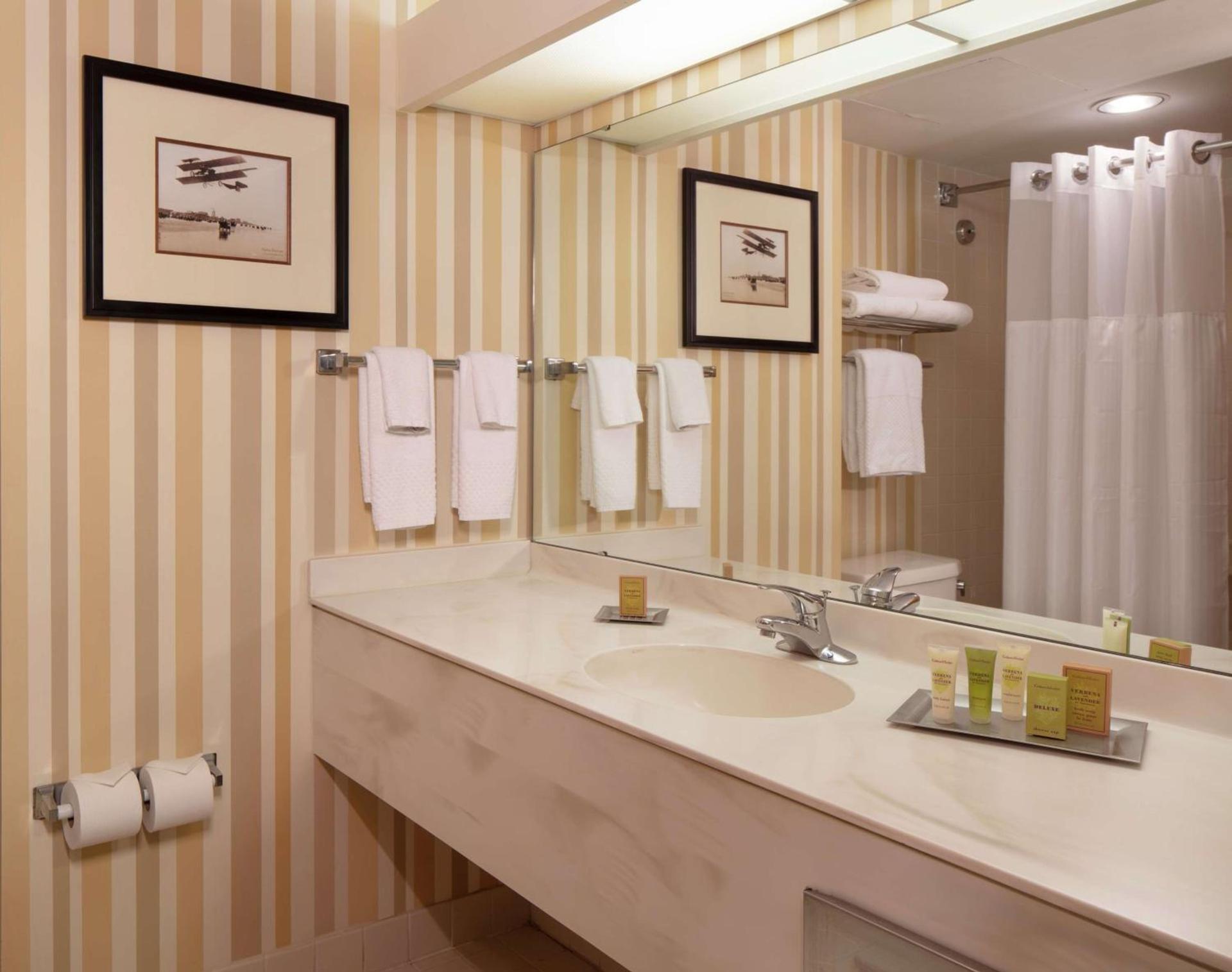 Hilton Daytona Beach Resort photo 56