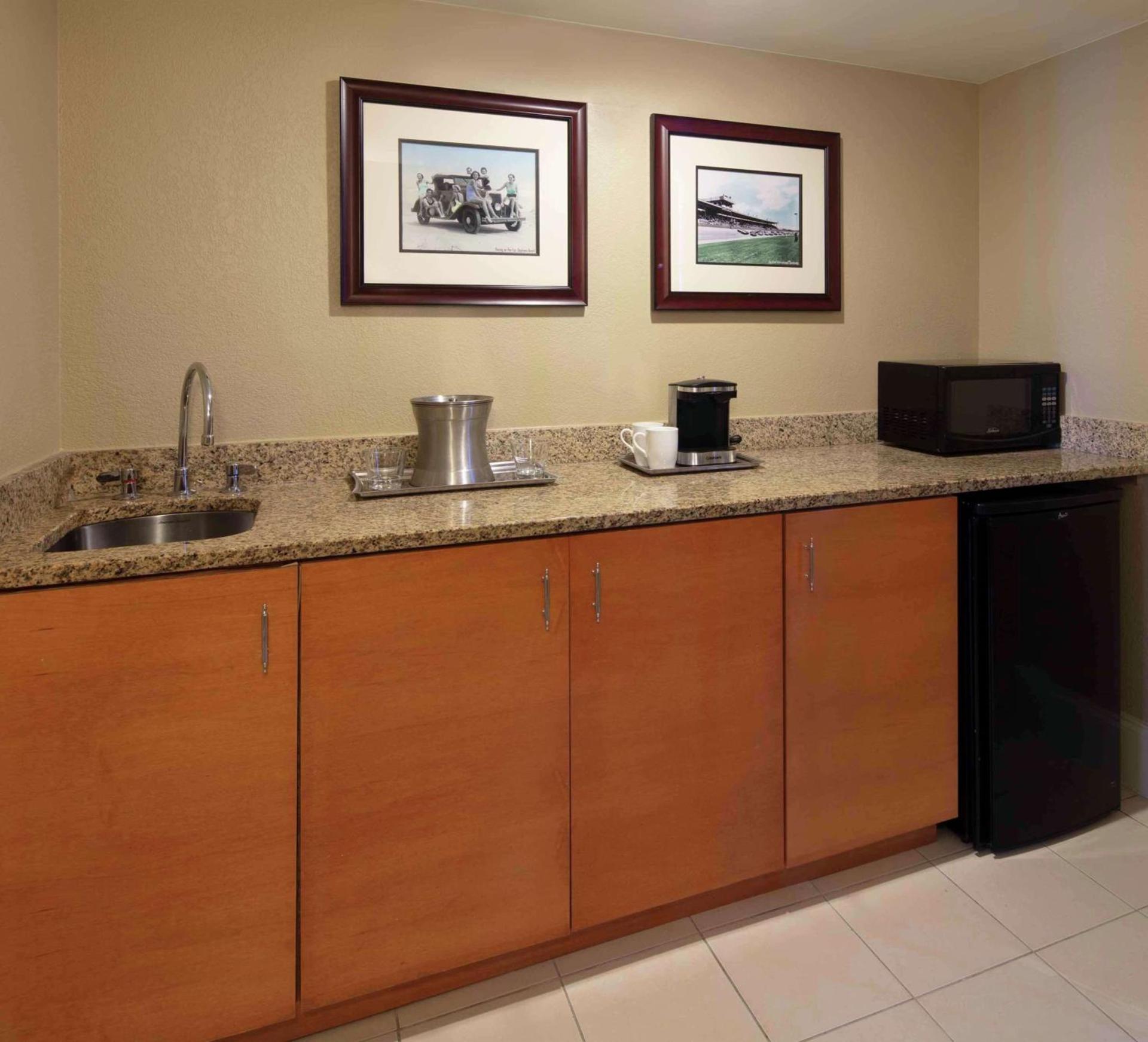 Hilton Daytona Beach Resort photo 90