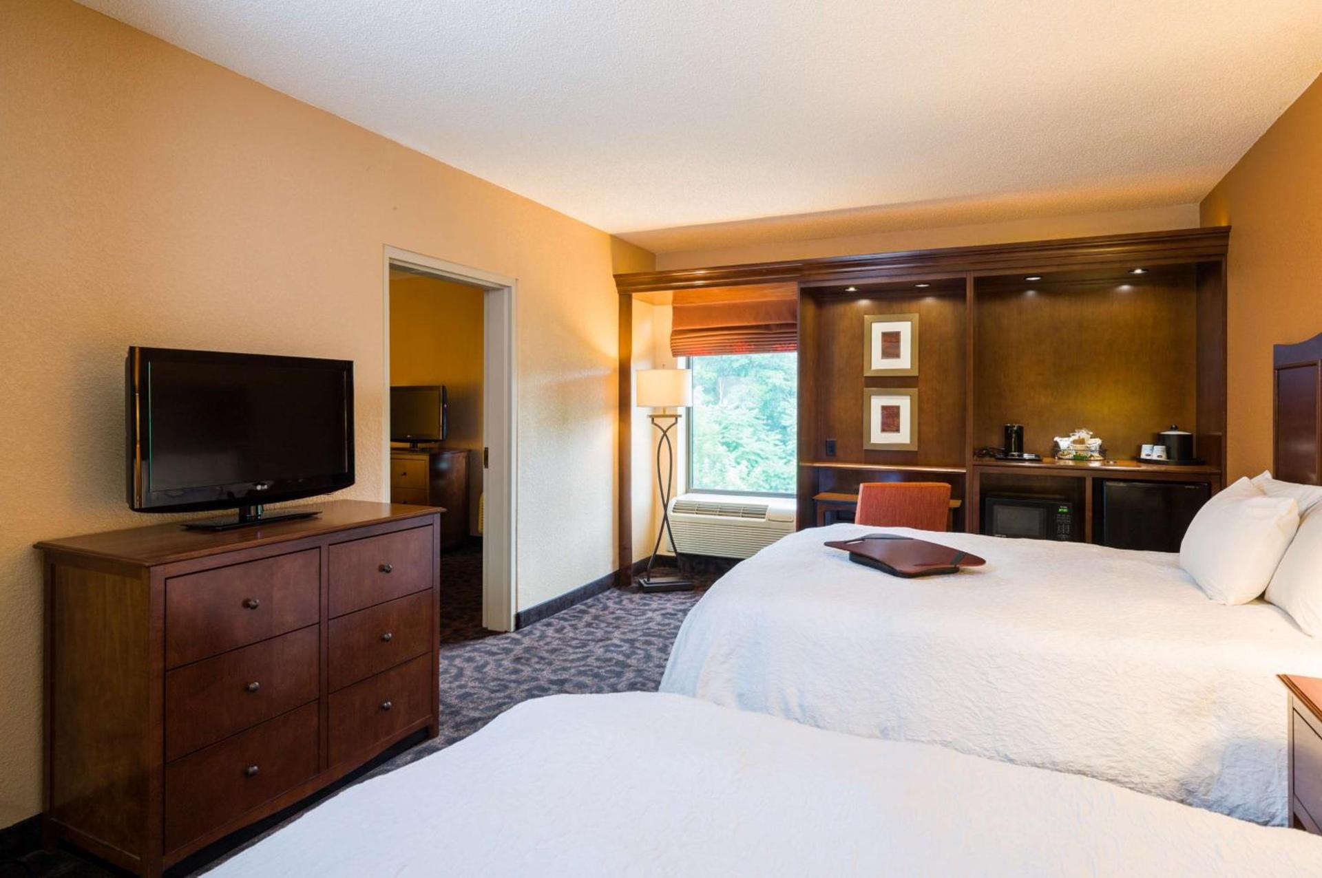 Hampton Inn Danville photo 22