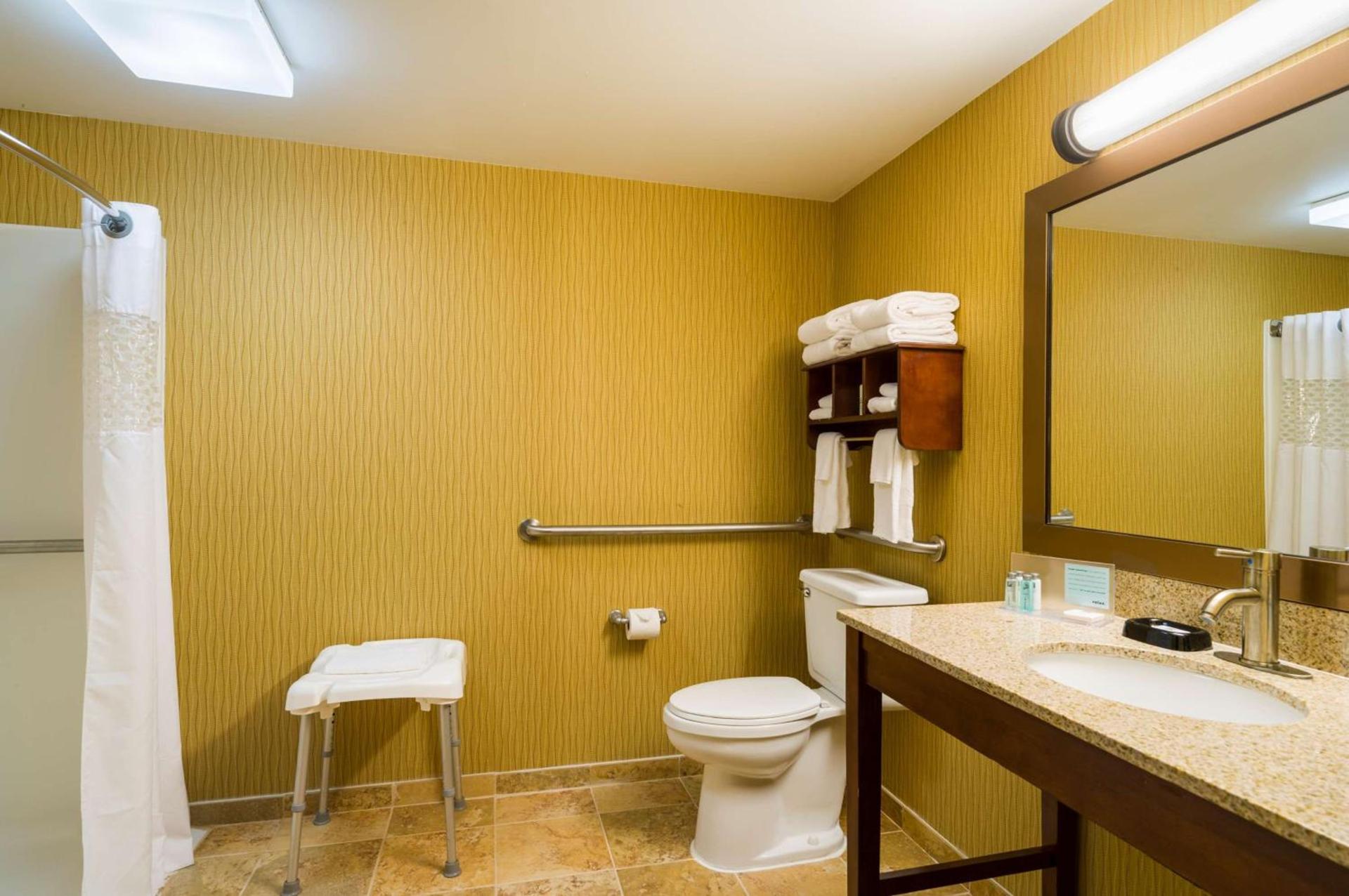 Hampton Inn Danville photo 27