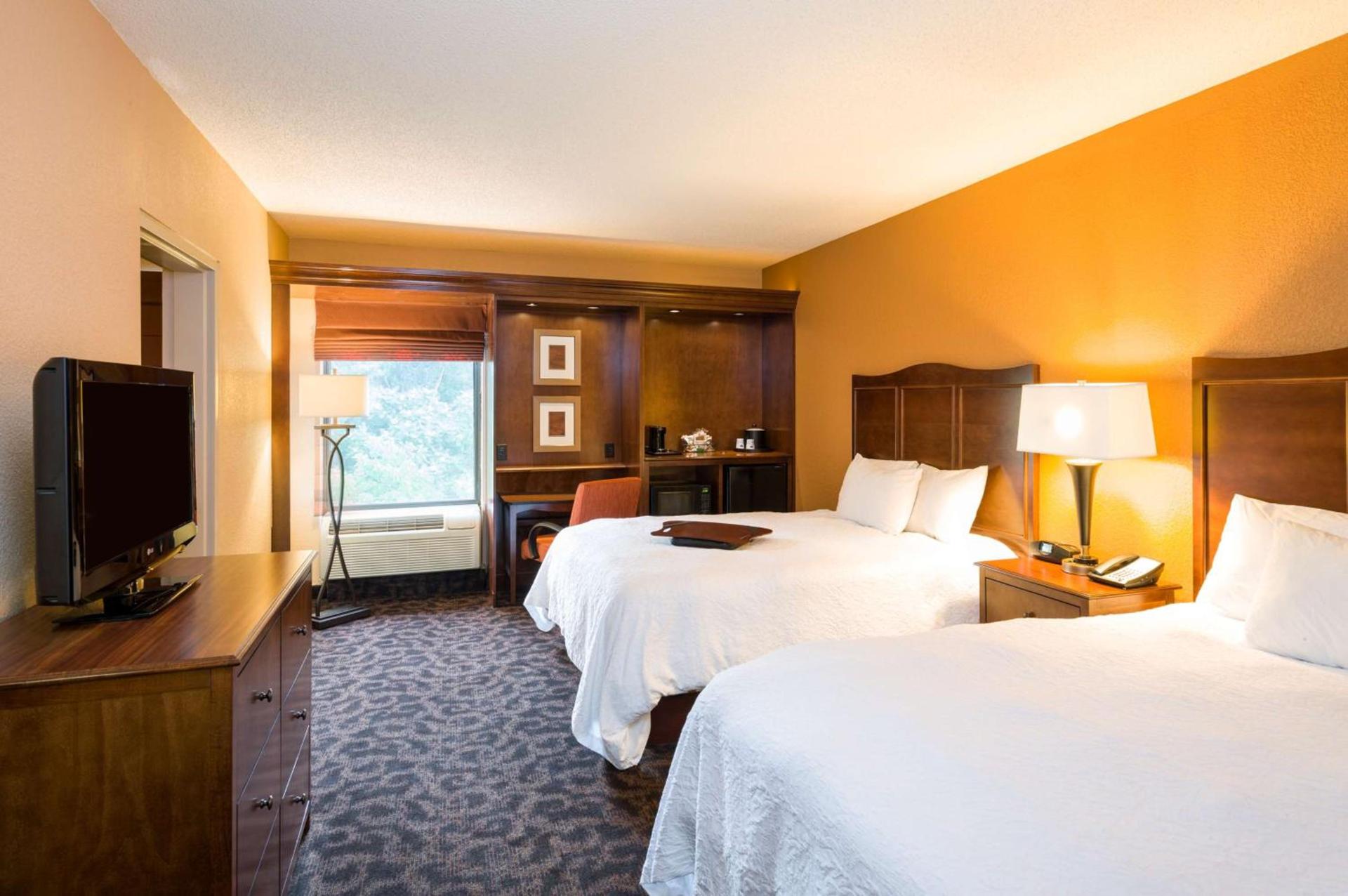Hampton Inn Danville photo 34