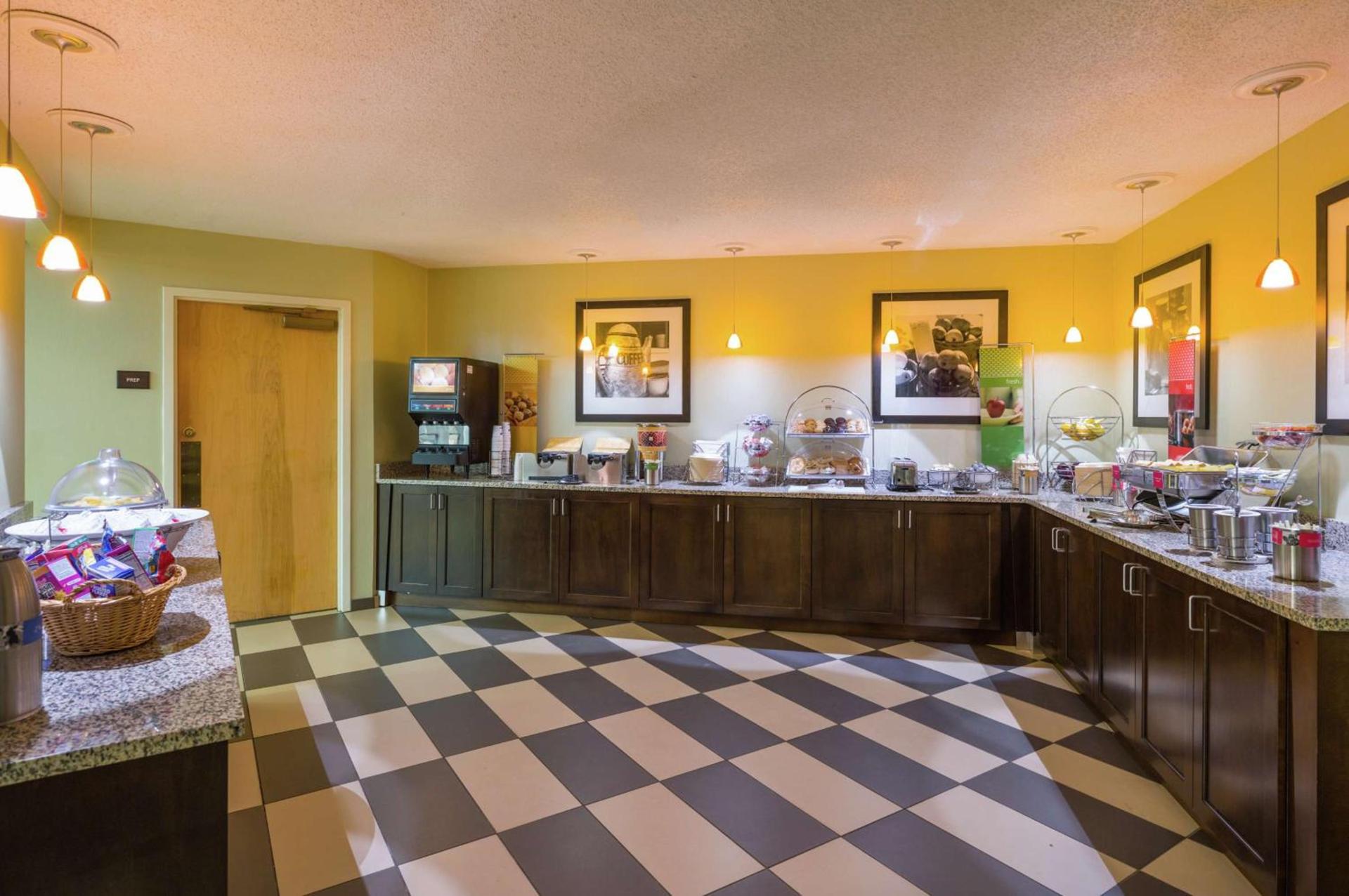 Hampton Inn Selinsgrove/Shamokin Dam photo 9