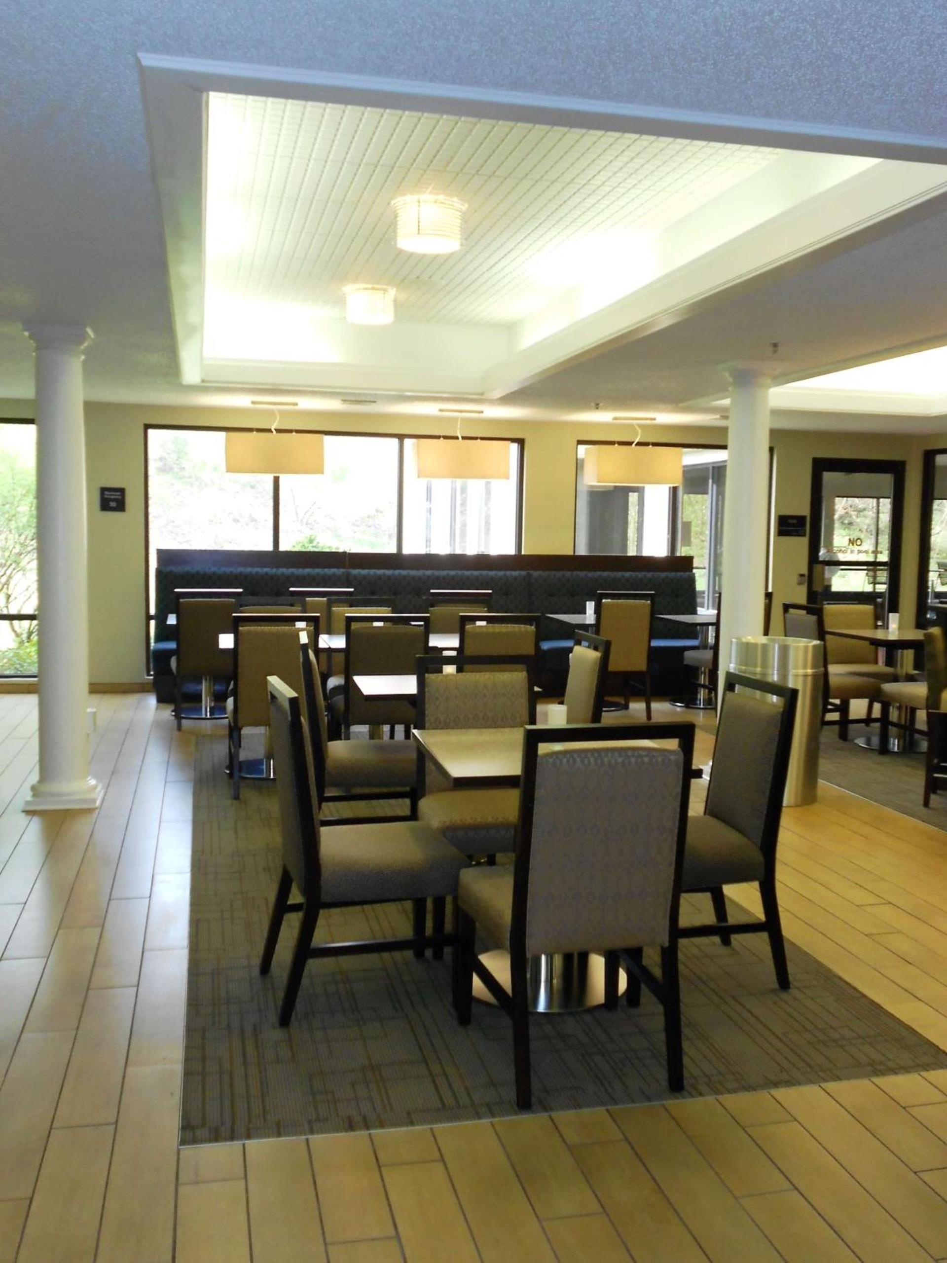Hampton Inn Selinsgrove/Shamokin Dam photo 13