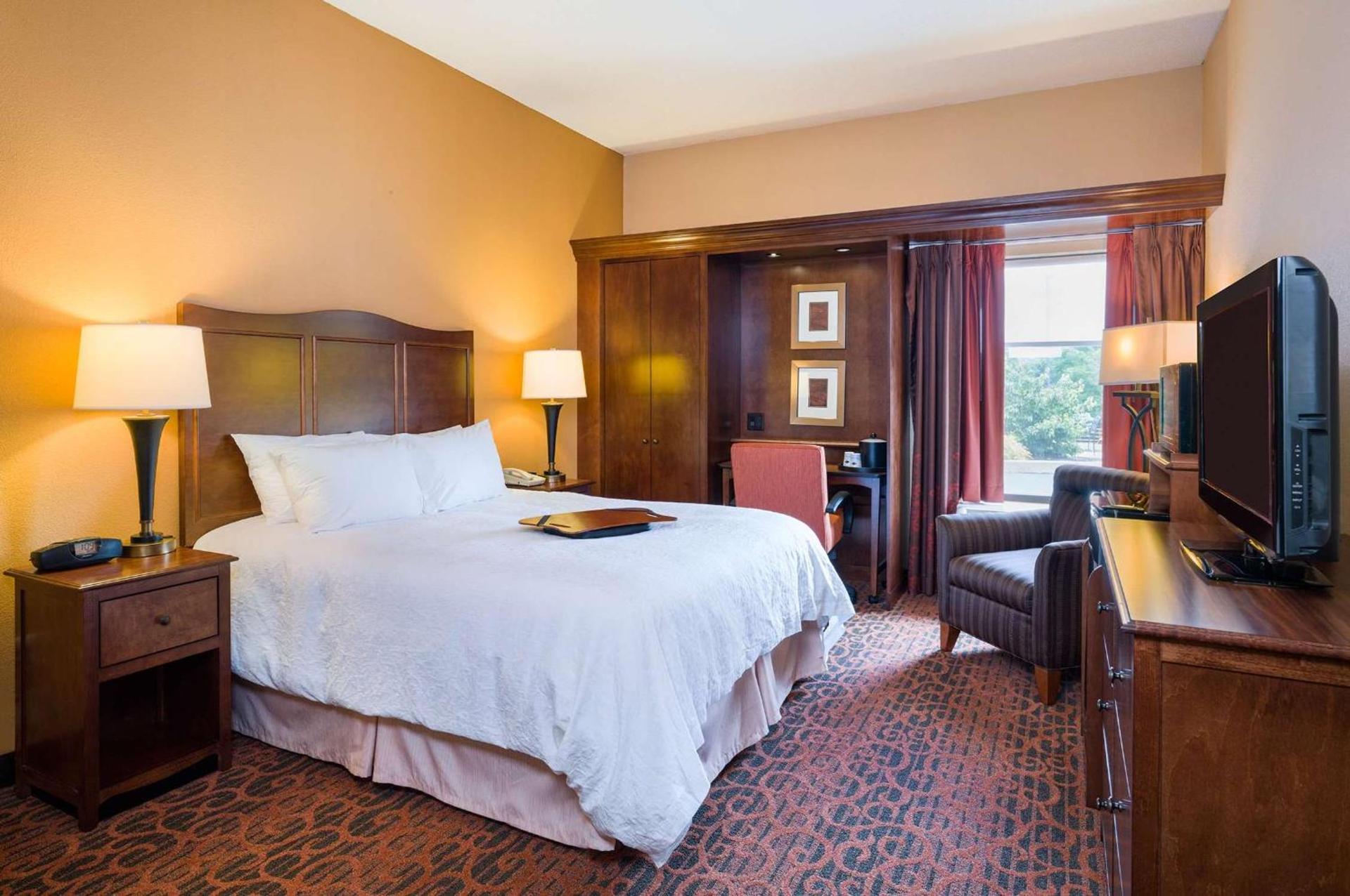 Hampton Inn Selinsgrove/Shamokin Dam photo 25