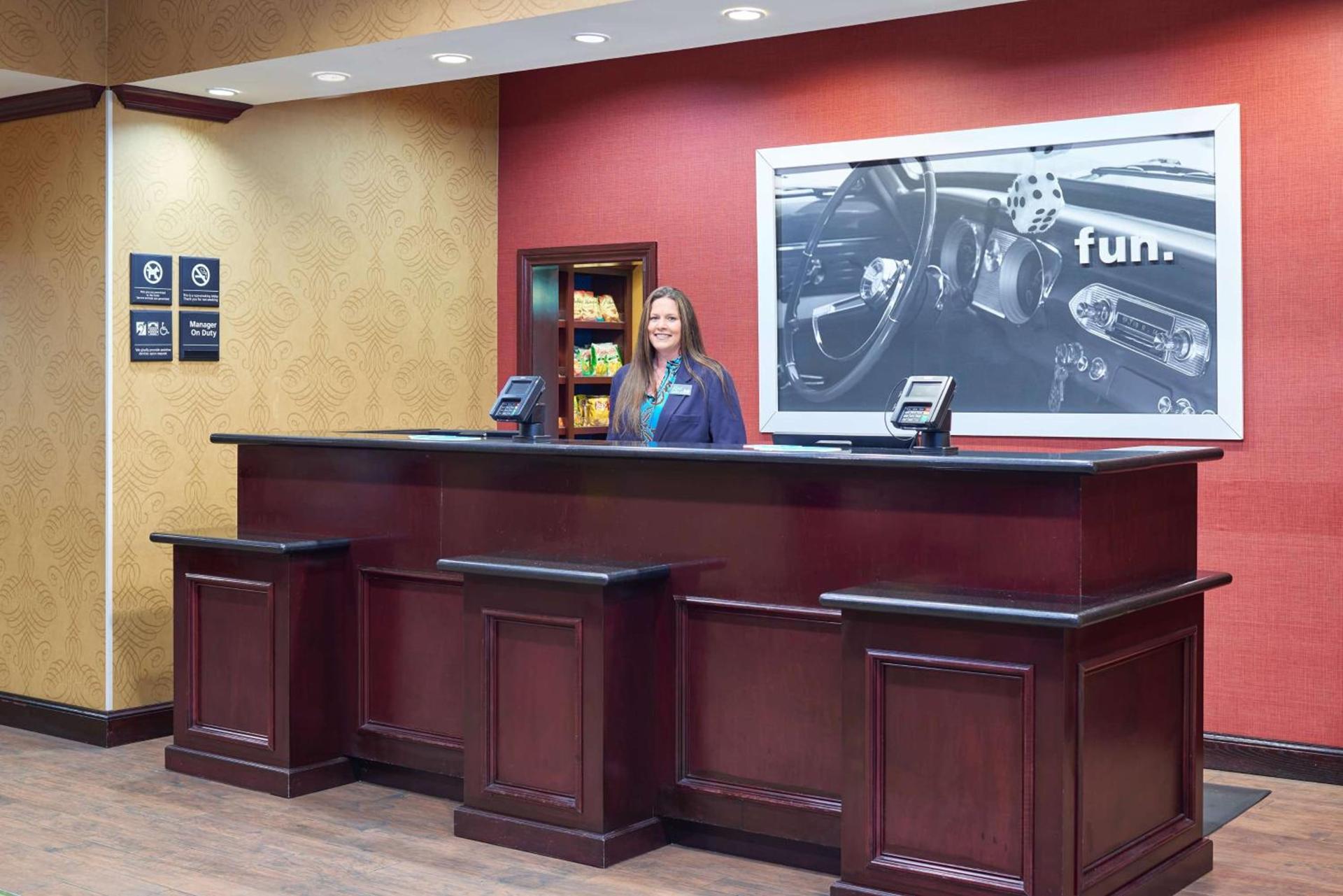 Hampton Inn & Suites Austin South Buda photo 4