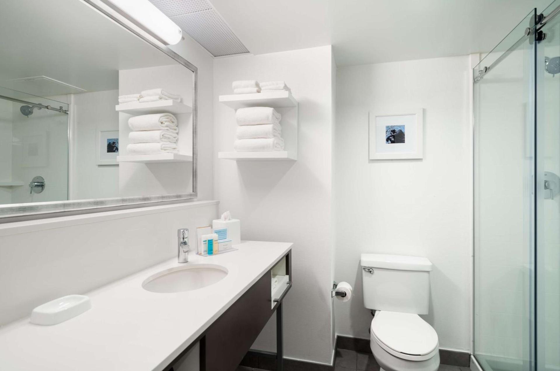 Hampton Inn Philadelphia Center City-Convention Center photo 18