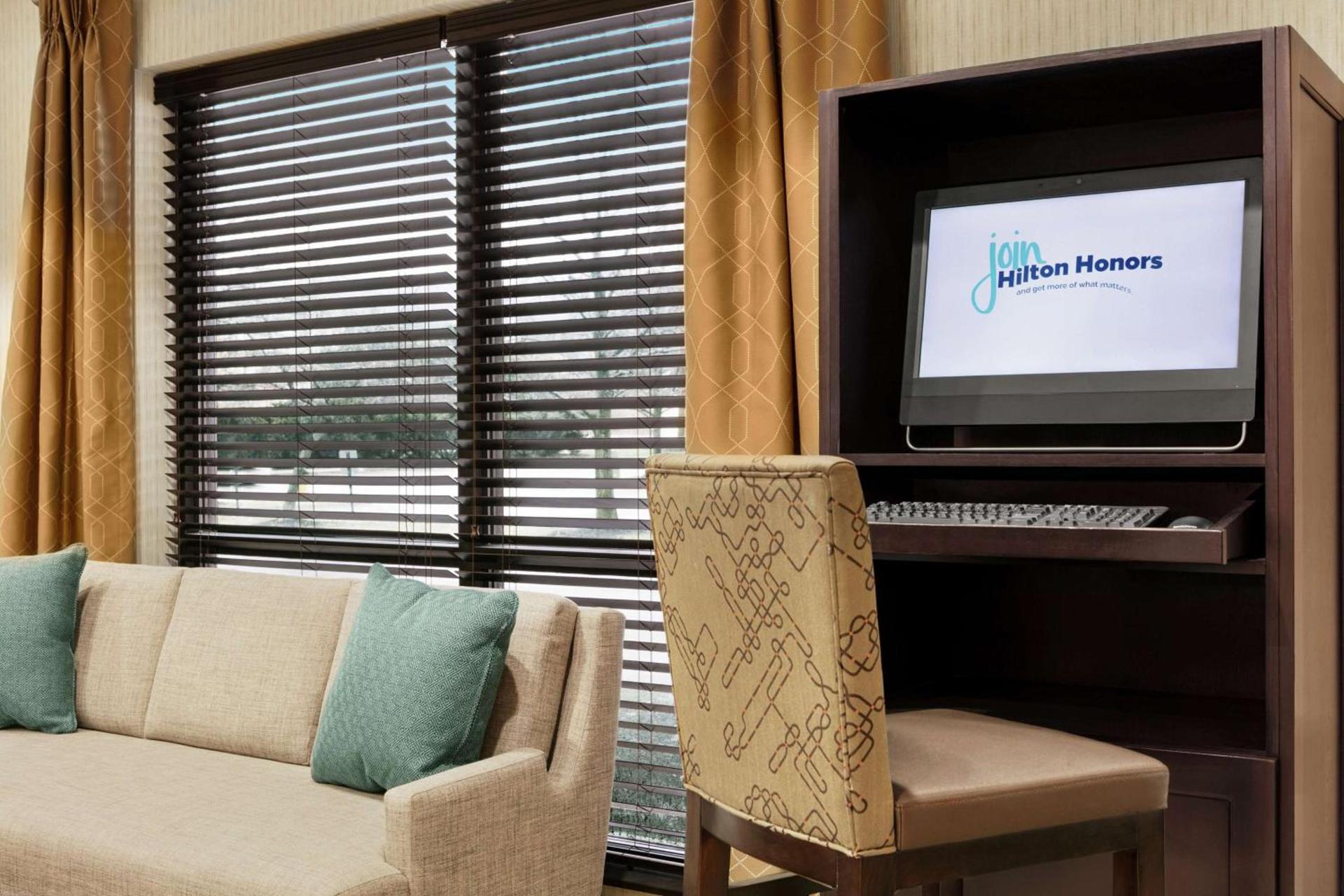 Hampton Inn Binghamton/Johnson City photo 27