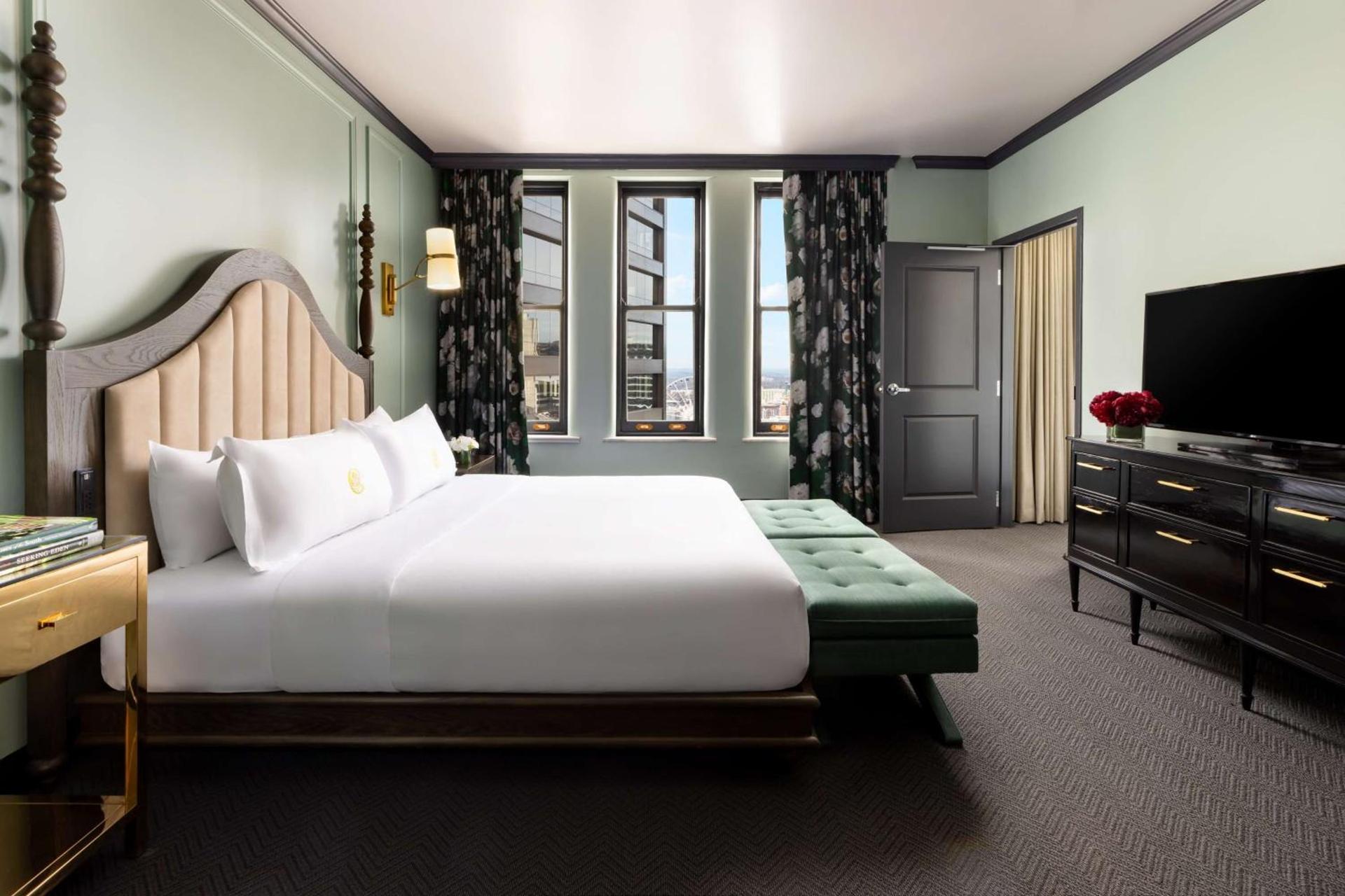 The Candler Hotel Atlanta, Curio Collection by Hilton photo 24