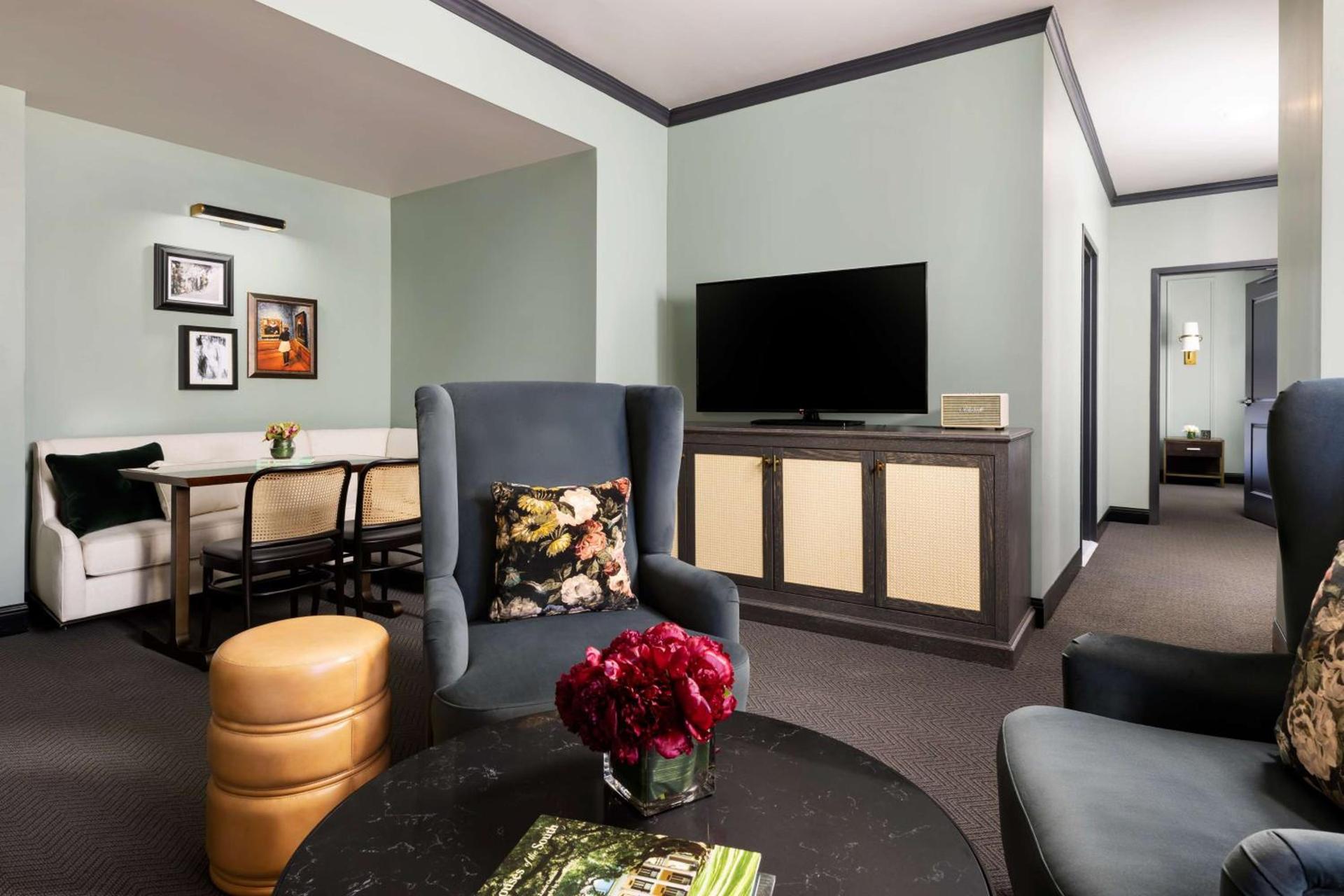 The Candler Hotel Atlanta, Curio Collection by Hilton photo 25