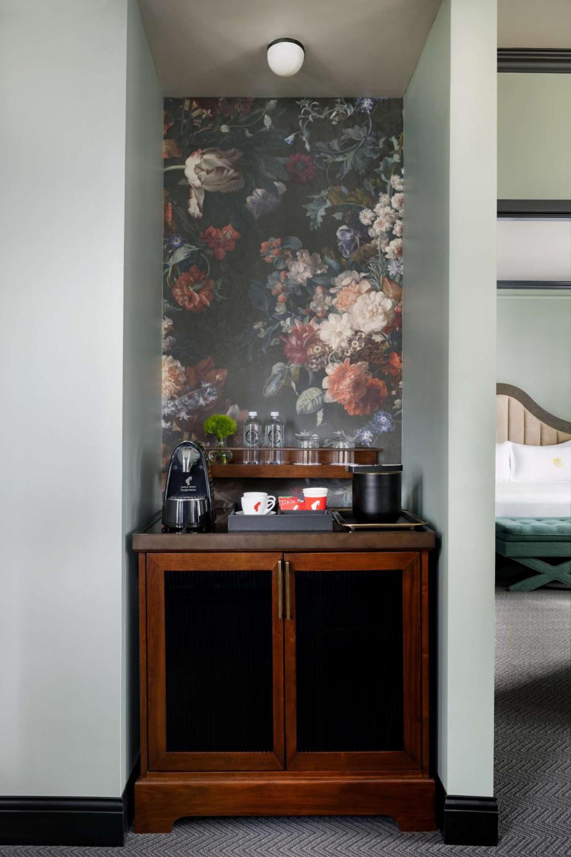 The Candler Hotel Atlanta, Curio Collection by Hilton photo 30