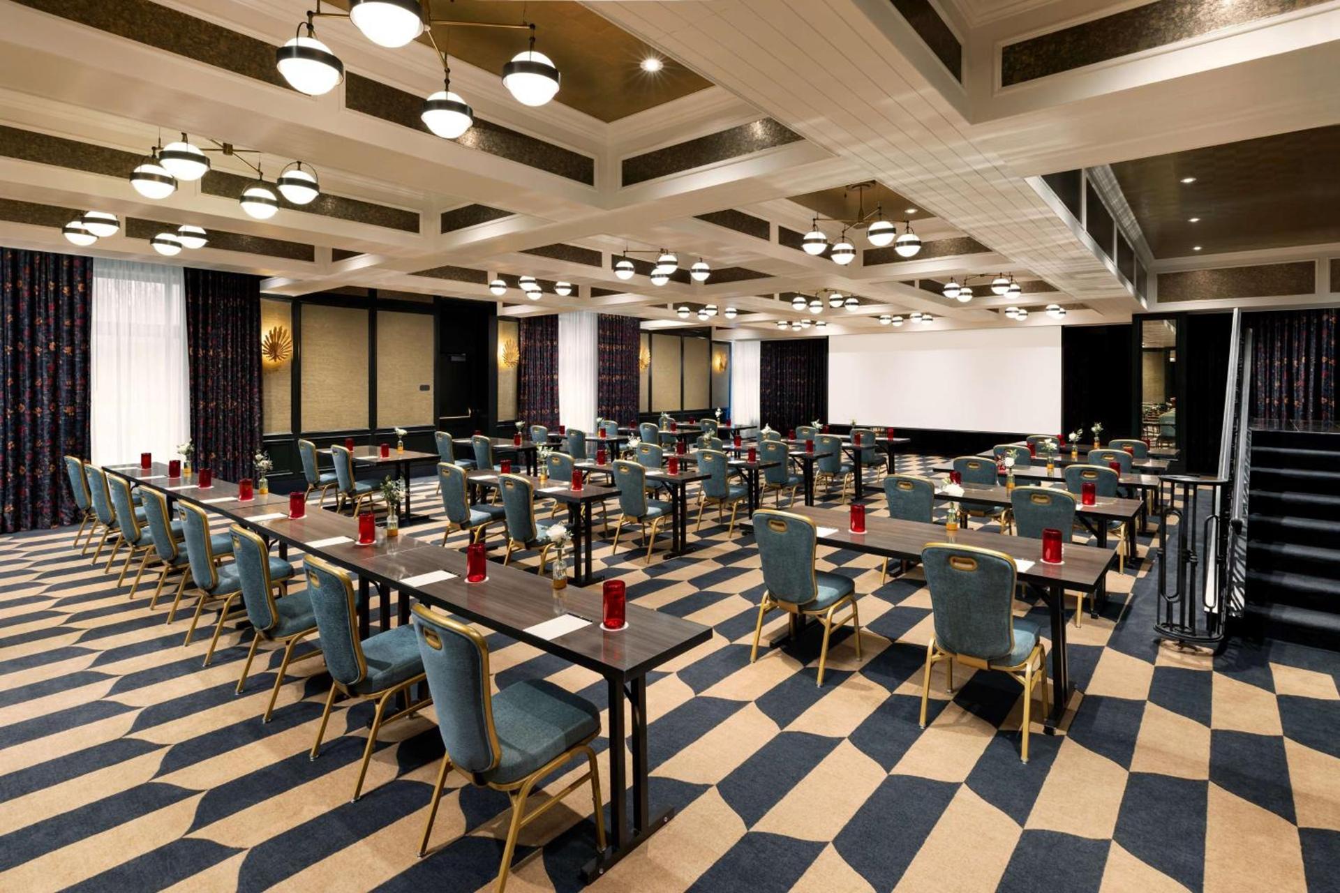 The Candler Hotel Atlanta, Curio Collection by Hilton photo 36