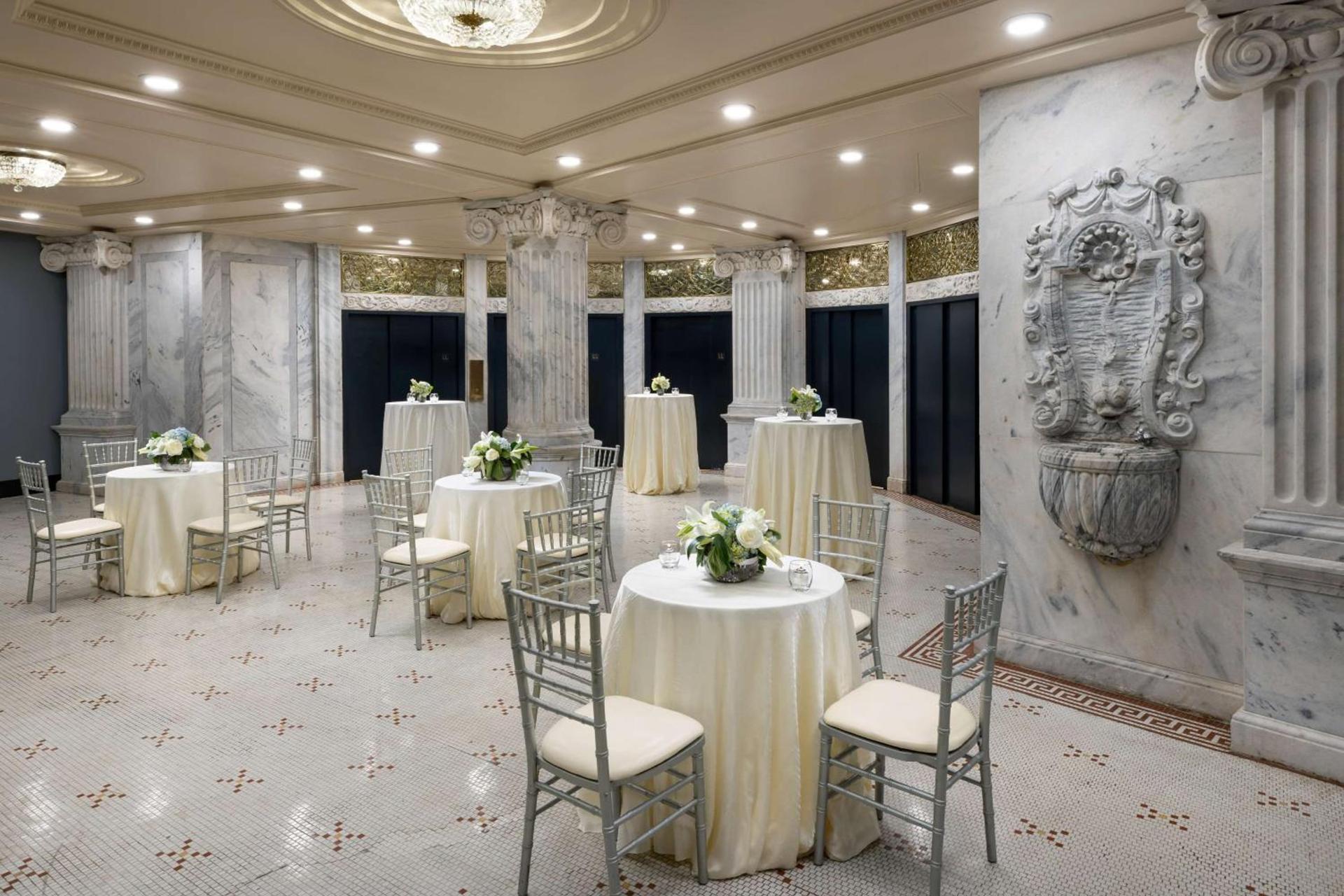 The Candler Hotel Atlanta, Curio Collection by Hilton photo 38