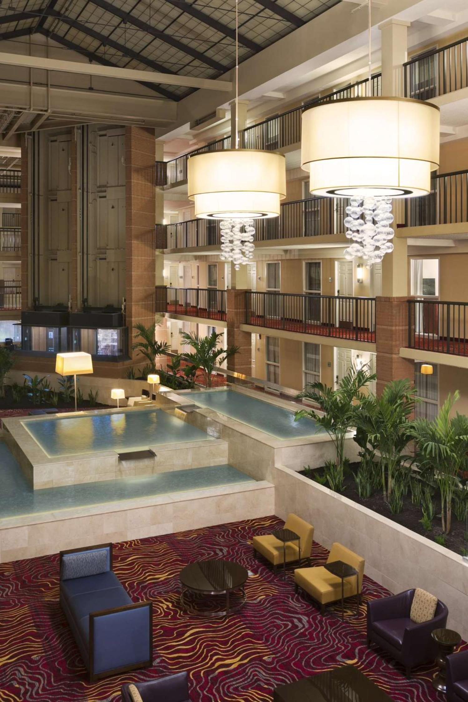 Embassy Suites Cleveland - Beachwood photo 6