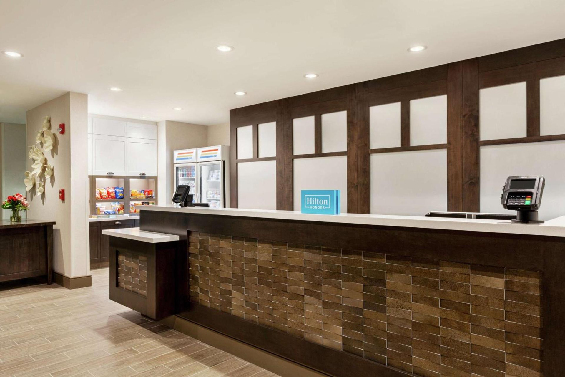 Homewood Suites by Hilton Dallas-DFW Airport N-Grapevine photo 2