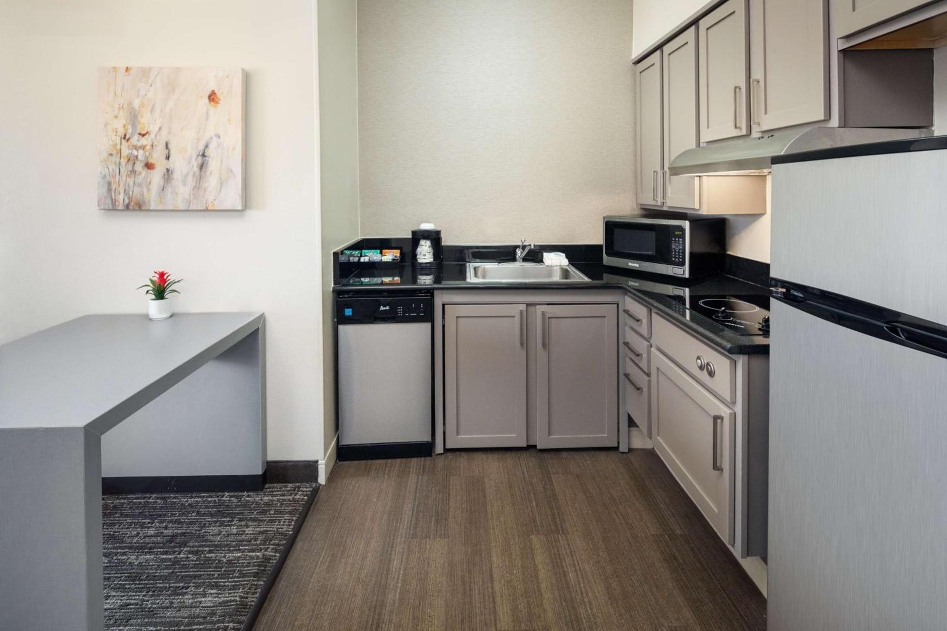 Homewood Suites by Hilton Columbus-Dublin photo 59