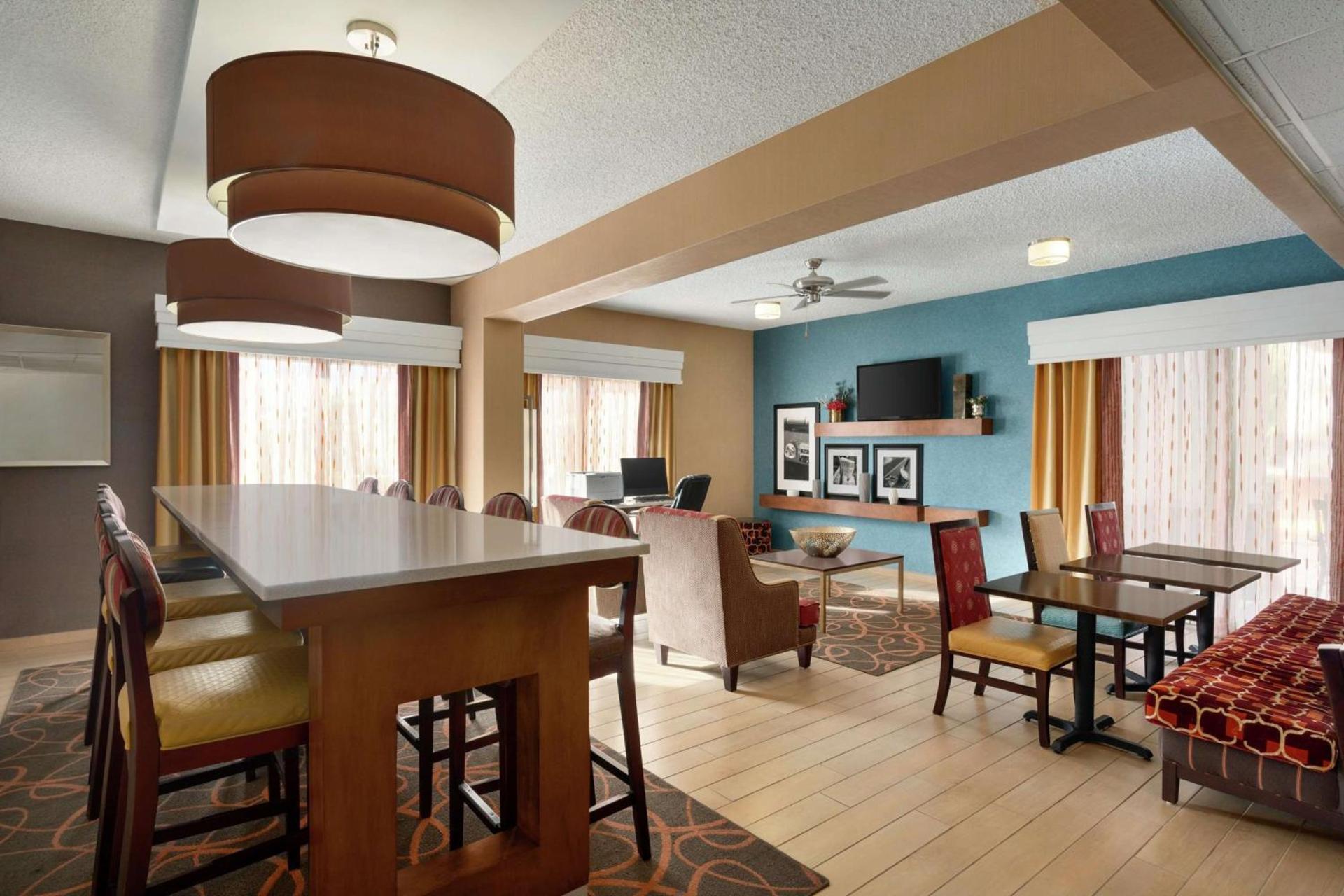 Hampton Inn Phoenix-Chandler photo 6