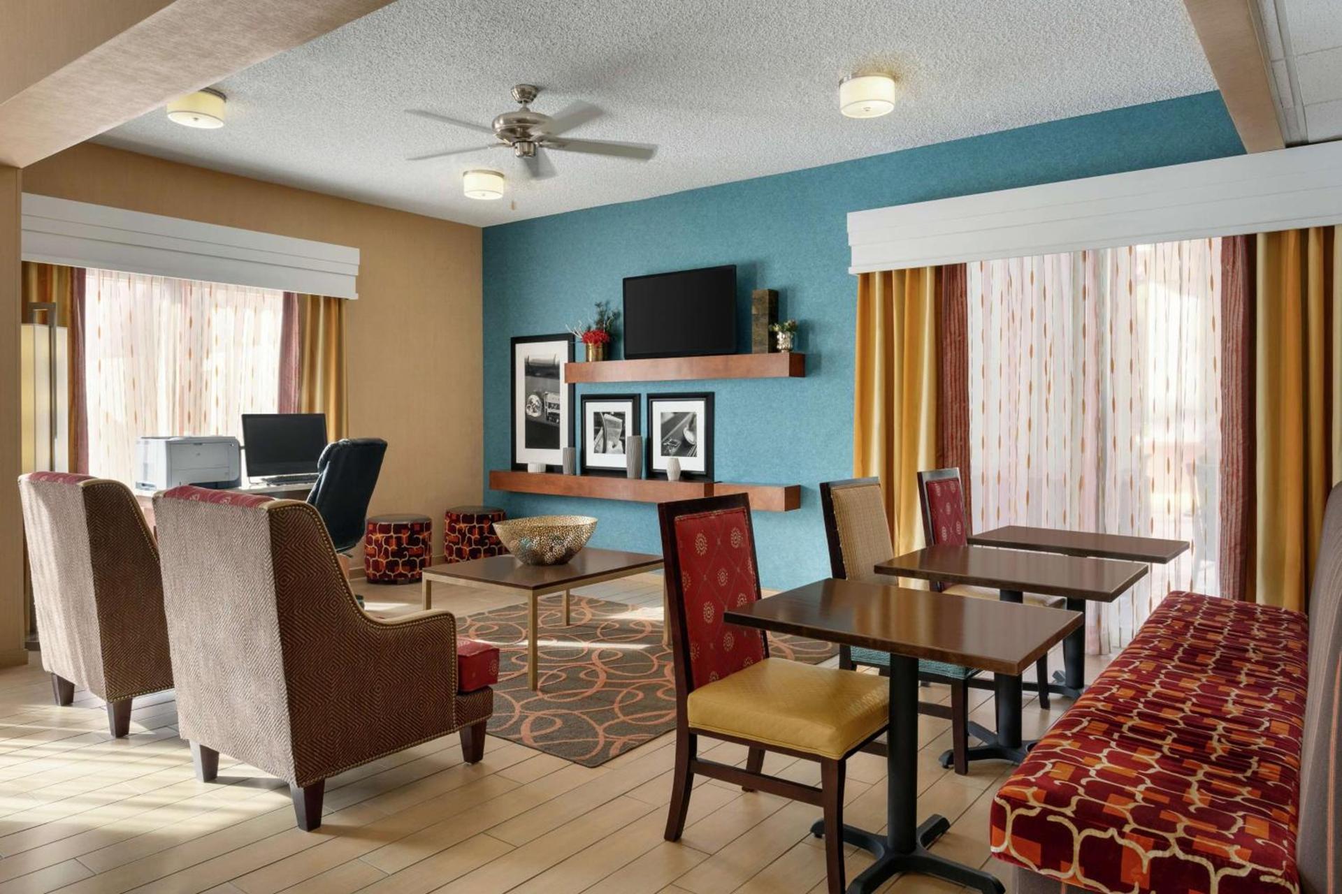 Hampton Inn Phoenix-Chandler photo 5