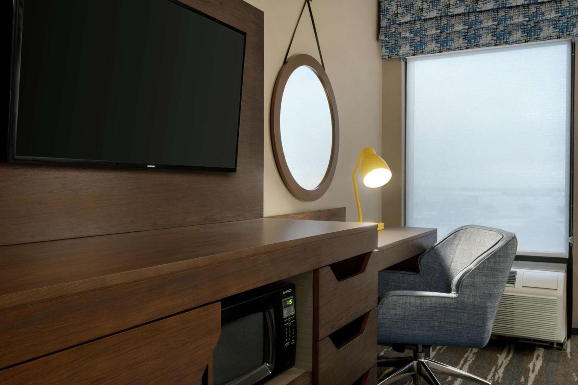 Hampton Inn Phoenix-Chandler photo 20
