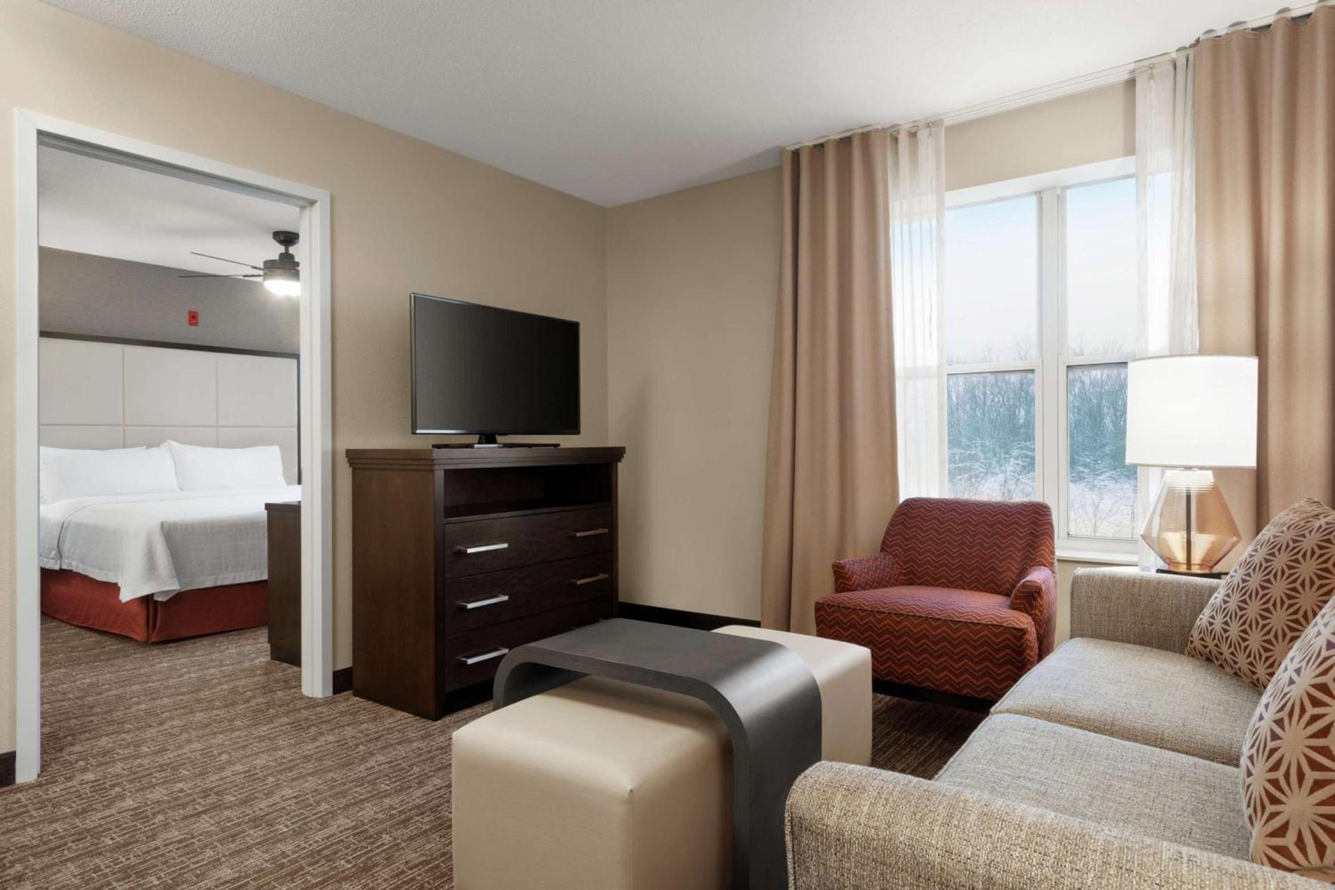 Homewood Suites by Hilton Rochester Henrietta photo 16