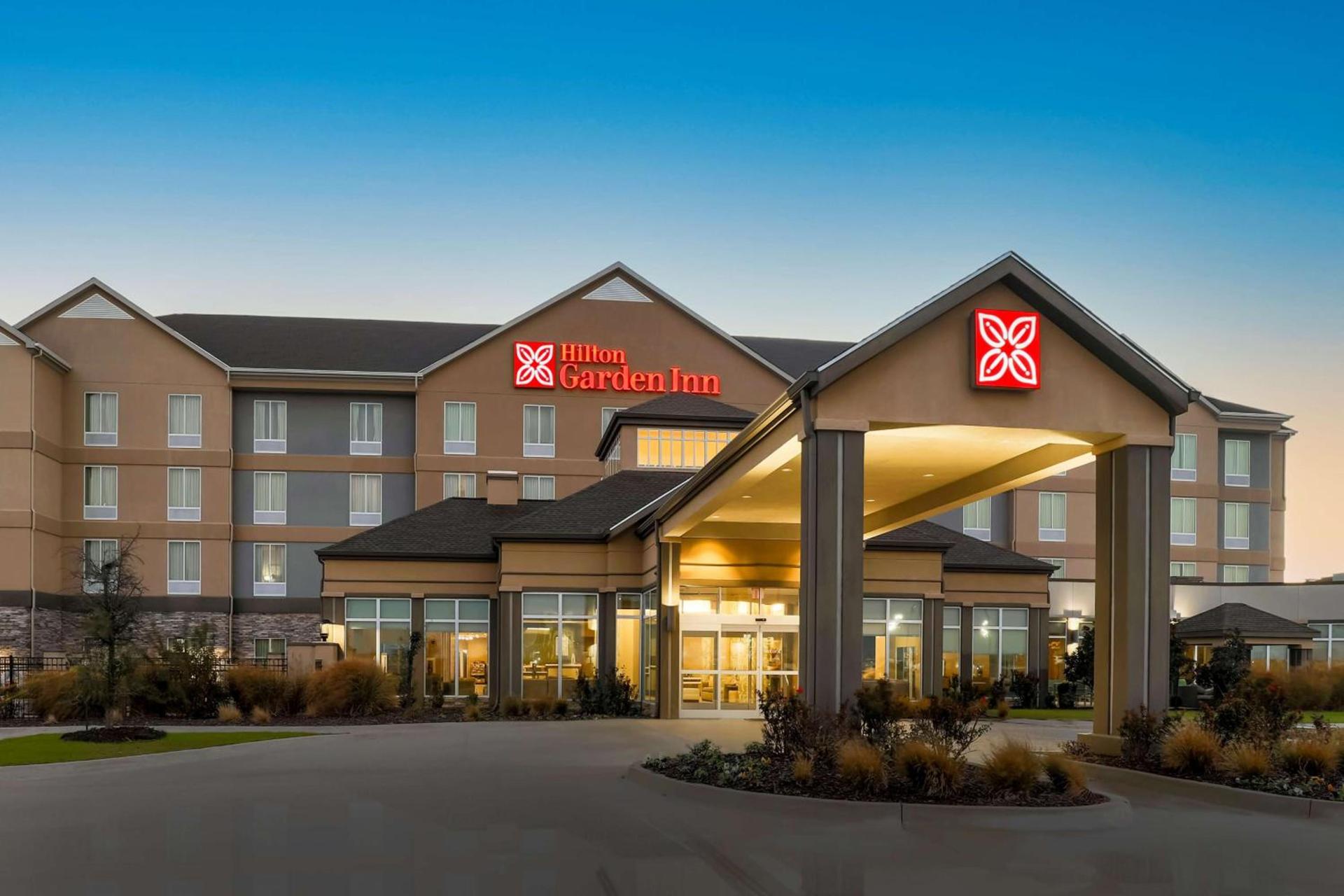 Hilton Garden Inn Ardmore photo 2