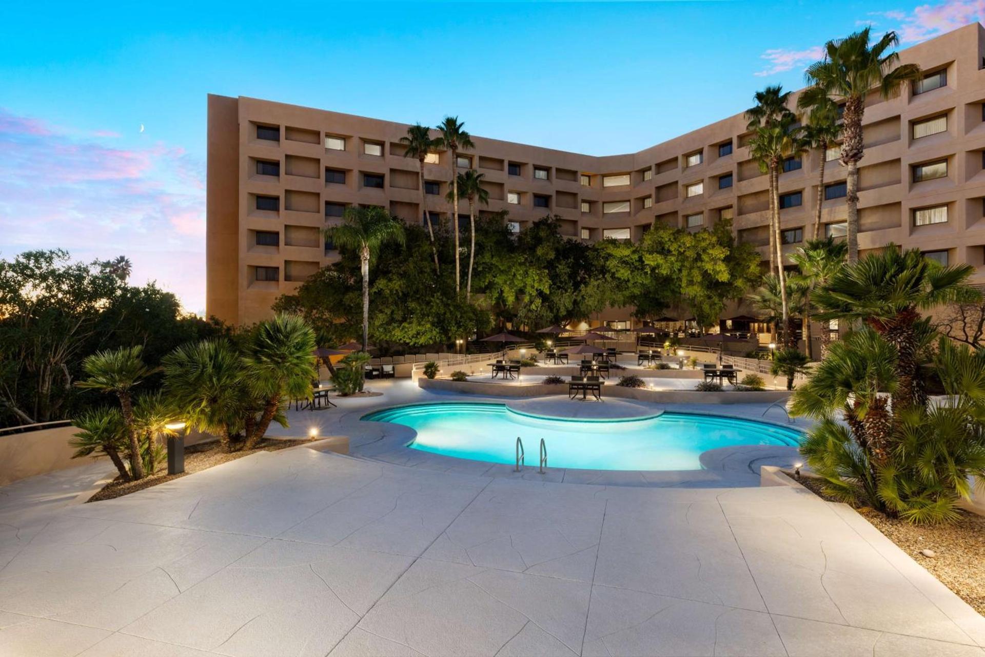 Hilton Tucson East photo 31