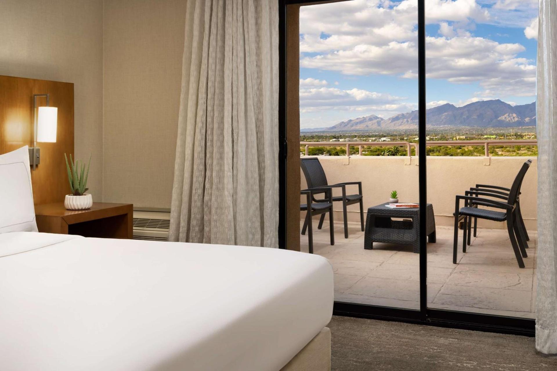 Hilton Tucson East photo 38