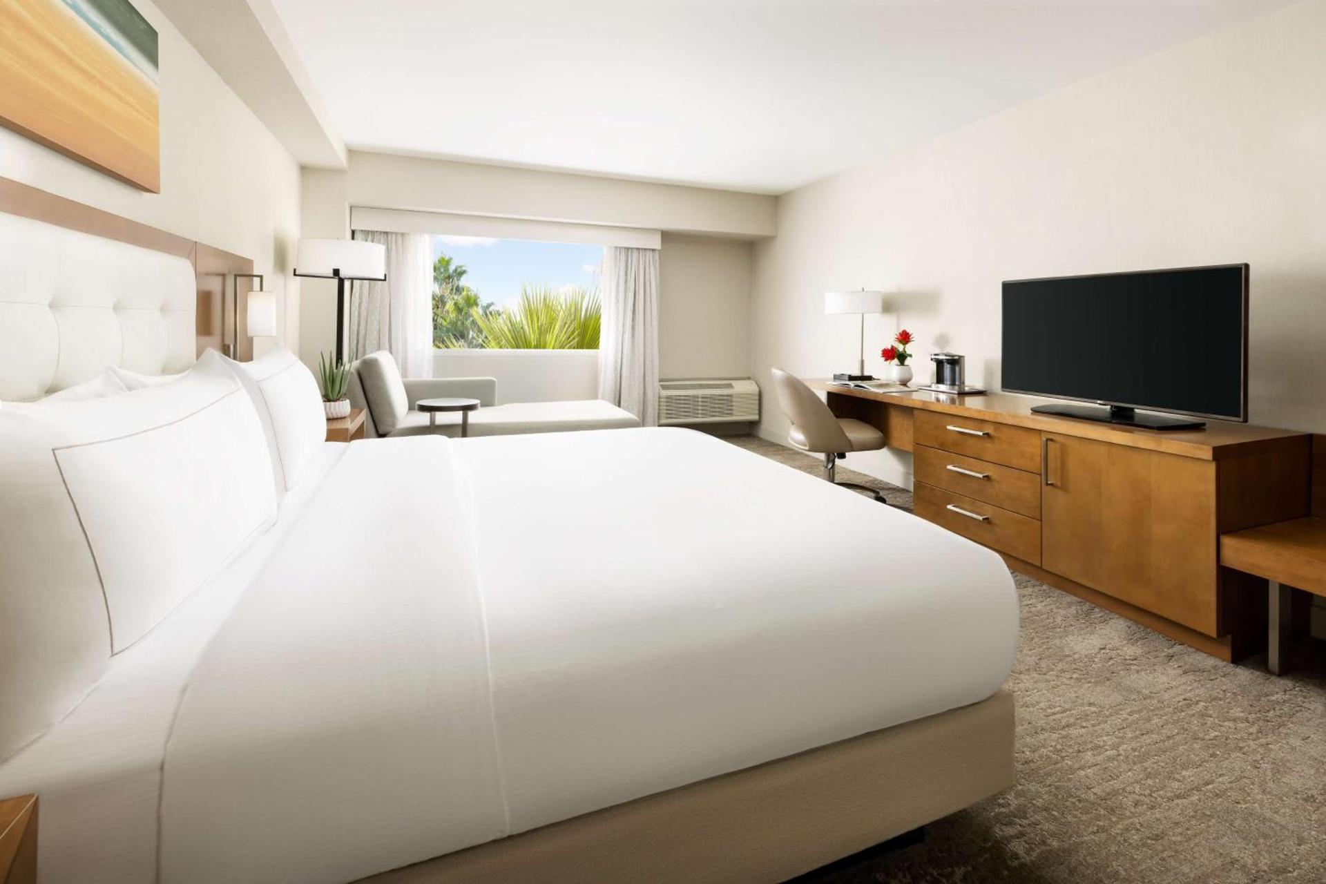 Hilton Tucson East photo 5