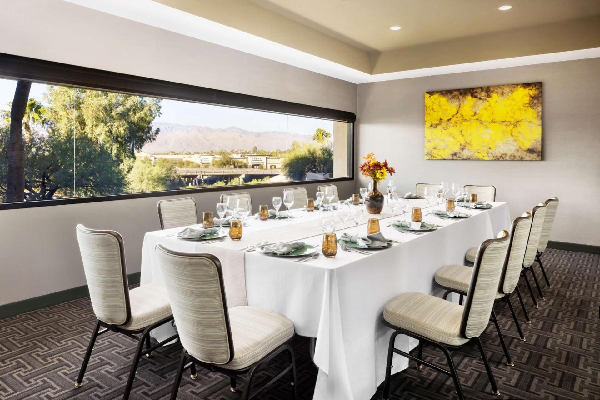 Hilton Tucson East photo 22