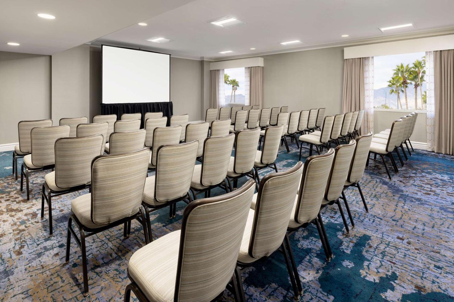 Hilton Tucson East photo 25