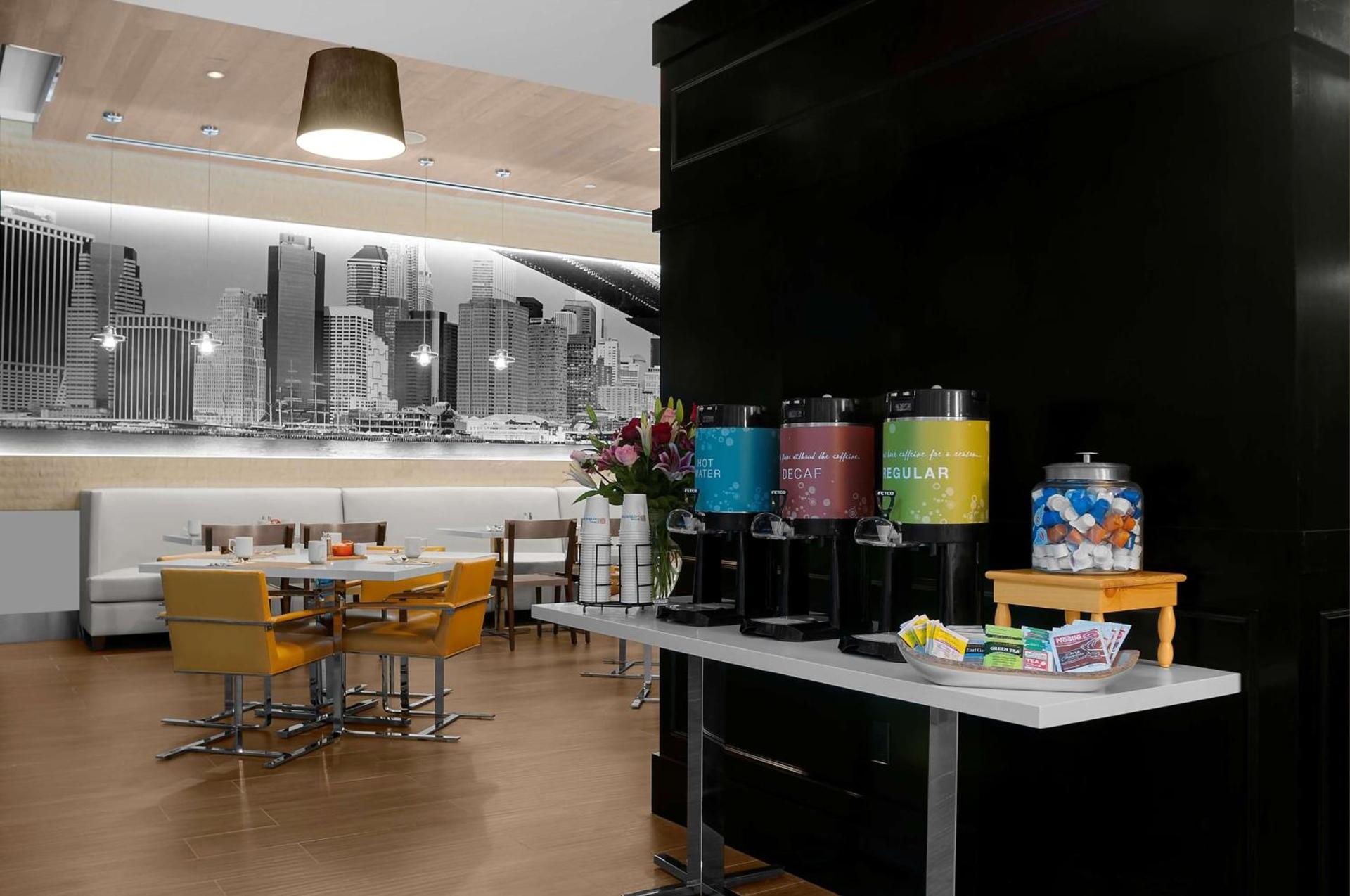 Hilton Garden Inn New York - Times Square Central photo 31