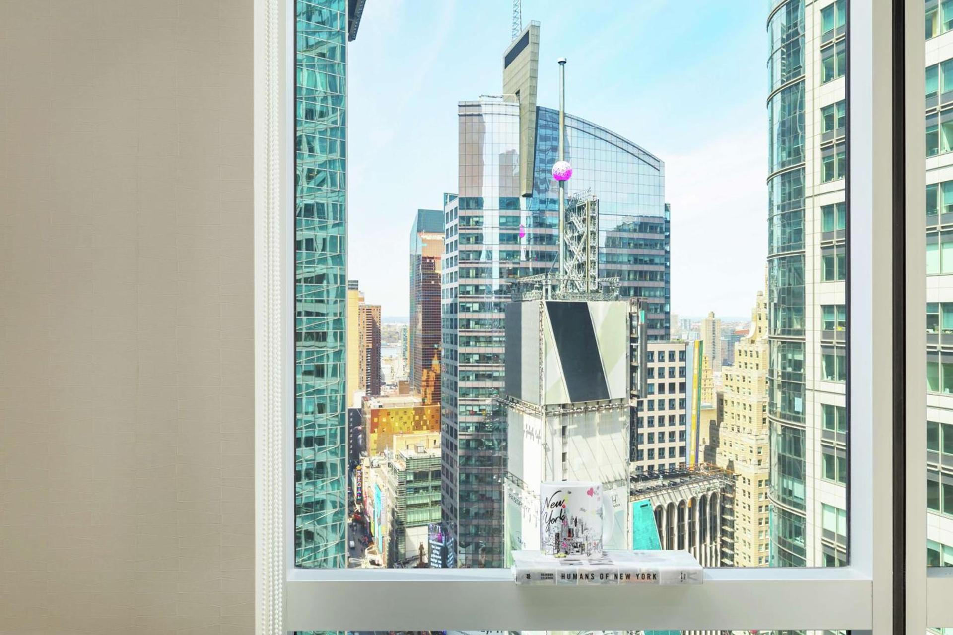 Hilton Garden Inn New York - Times Square Central photo 22