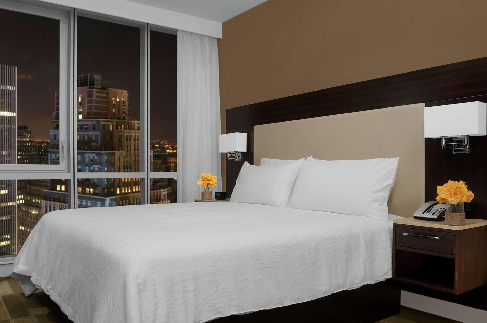 Hilton Garden Inn New York - Times Square Central photo 8