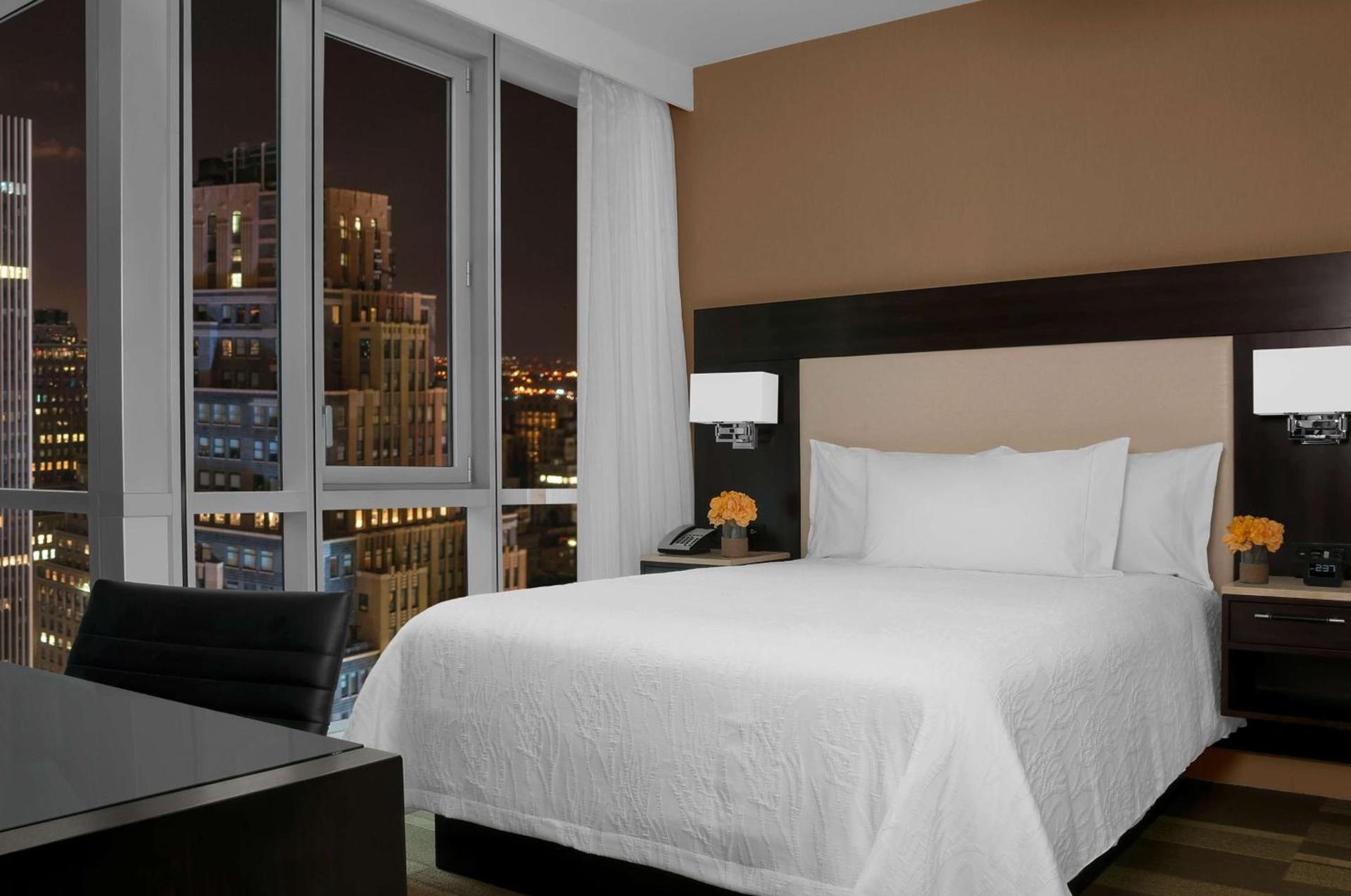 Hilton Garden Inn New York - Times Square Central photo 15