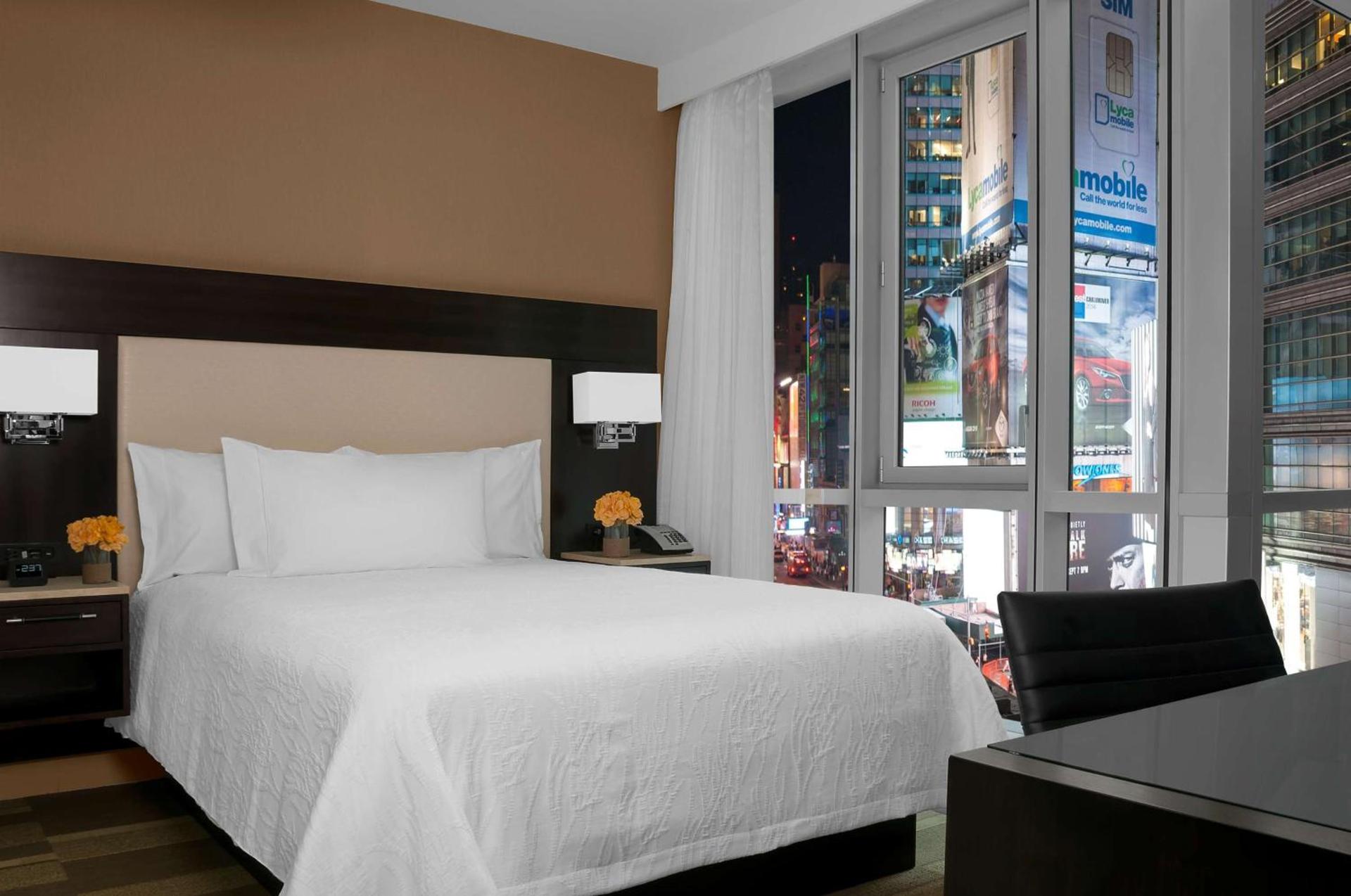 Hilton Garden Inn New York - Times Square Central photo 13