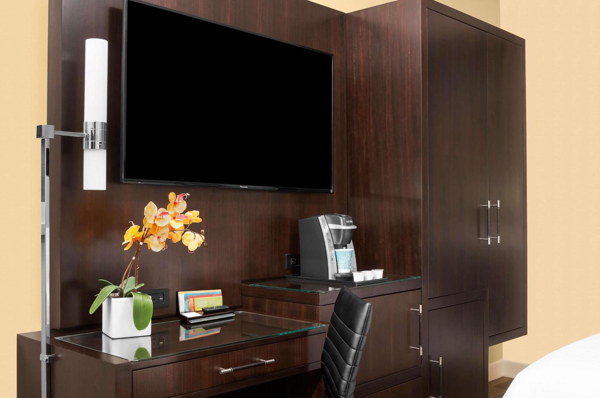 Hilton Garden Inn New York - Times Square Central photo 25