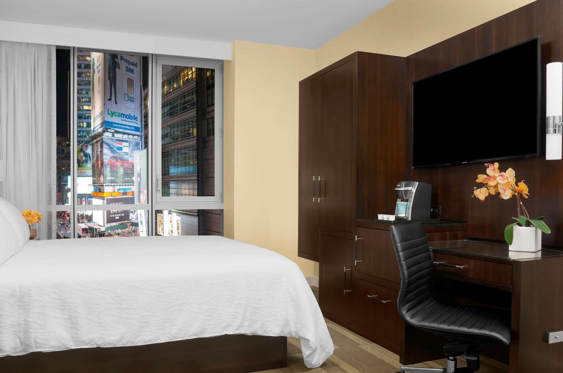 Hilton Garden Inn New York - Times Square Central photo 21