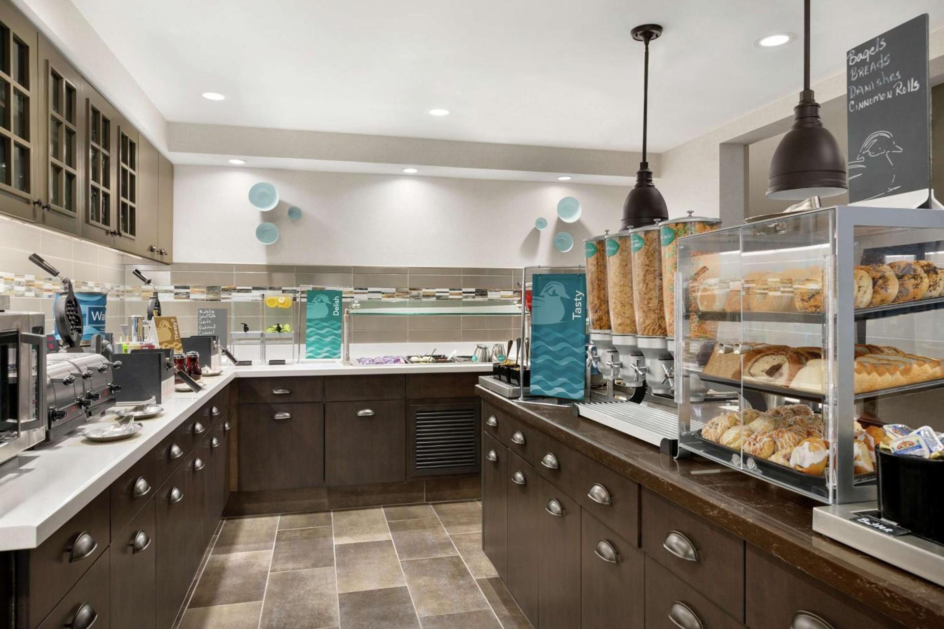 Homewood Suites by Hilton Dallas-Arlington photo 9