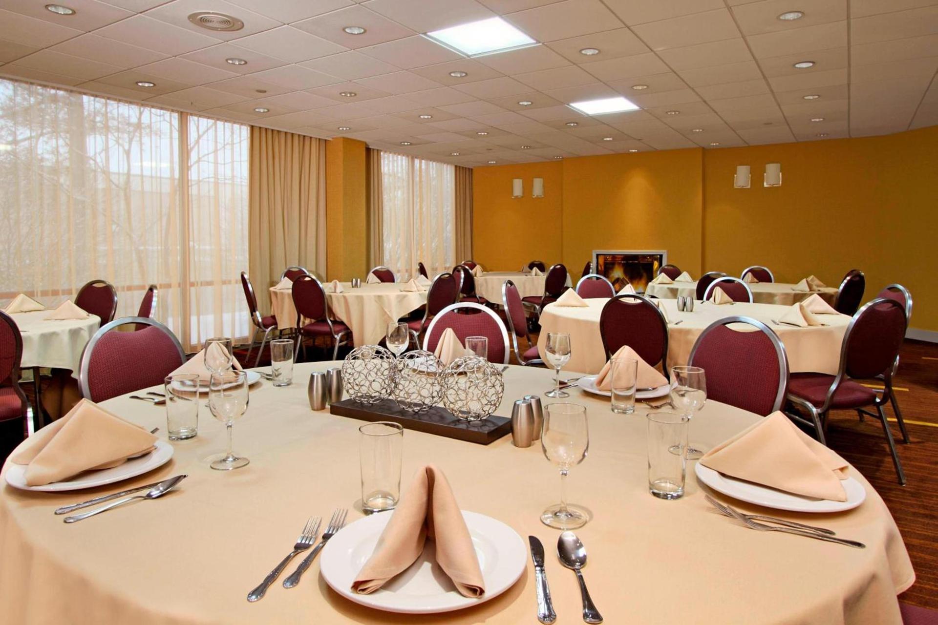 Courtyard by Marriott Lyndhurst/Meadowlands photo 20