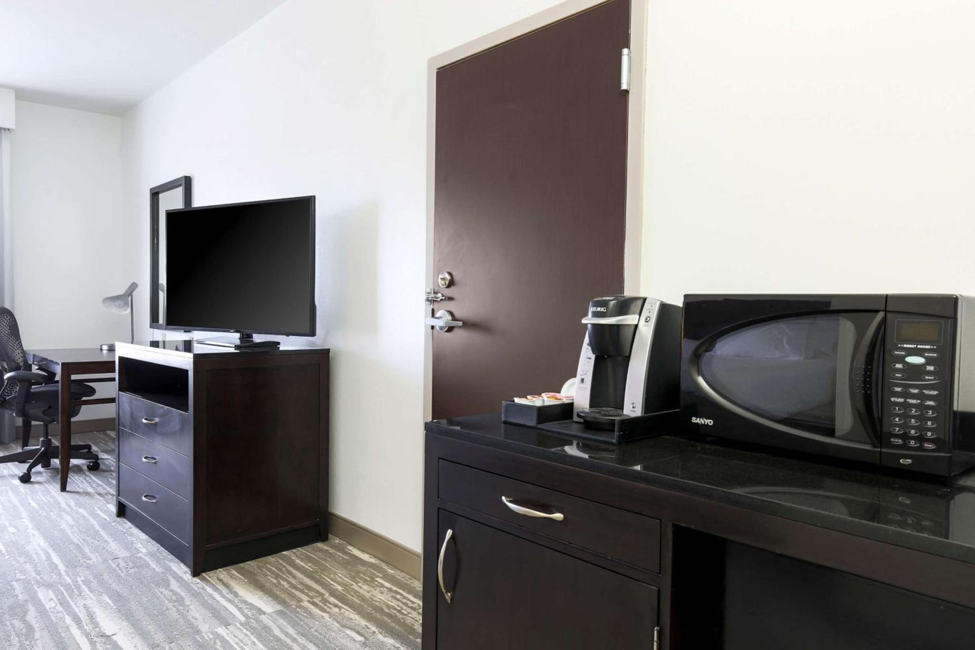 Hilton Garden Inn Norman photo 31
