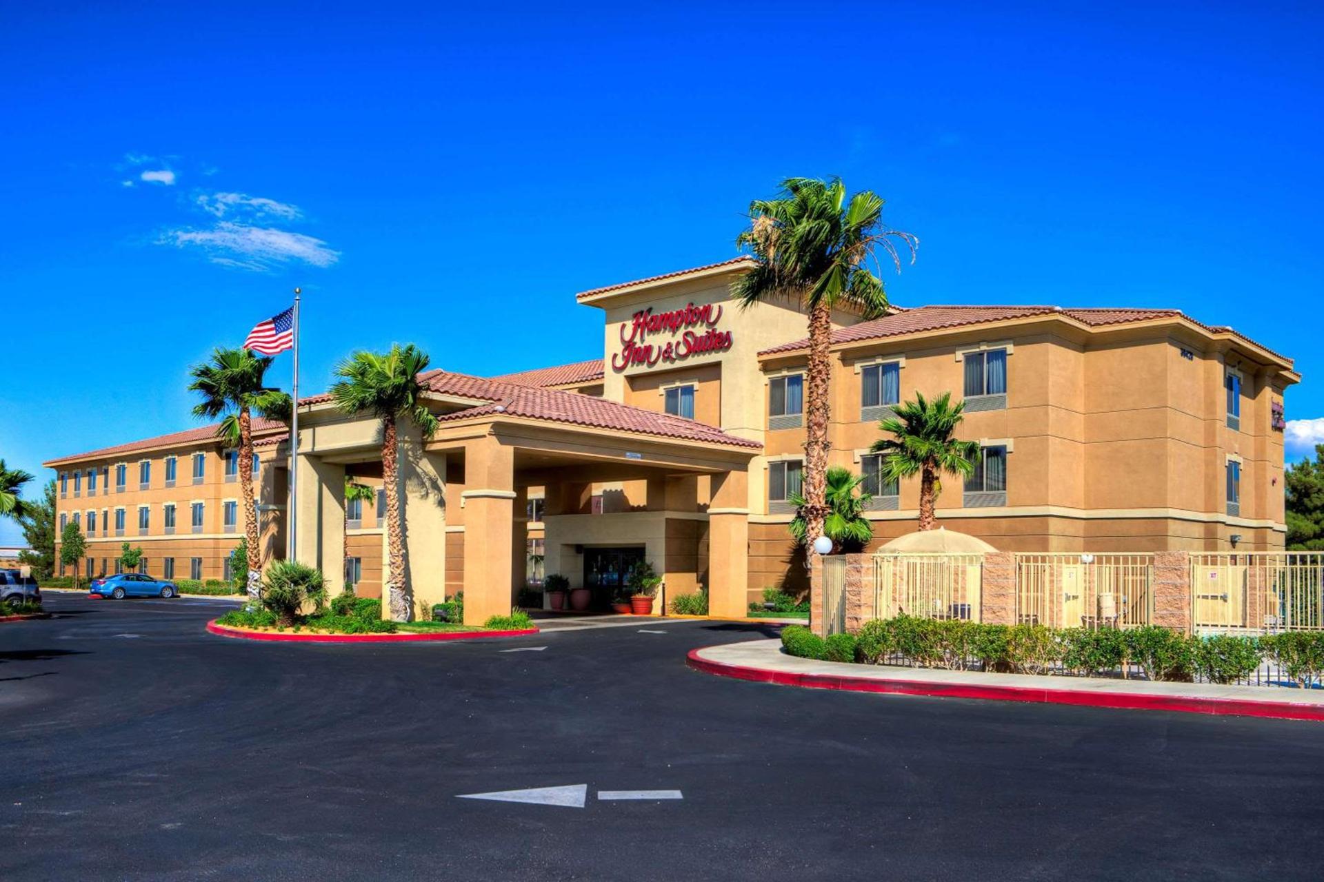 Hampton Inn & Suites Palmdale photo 2