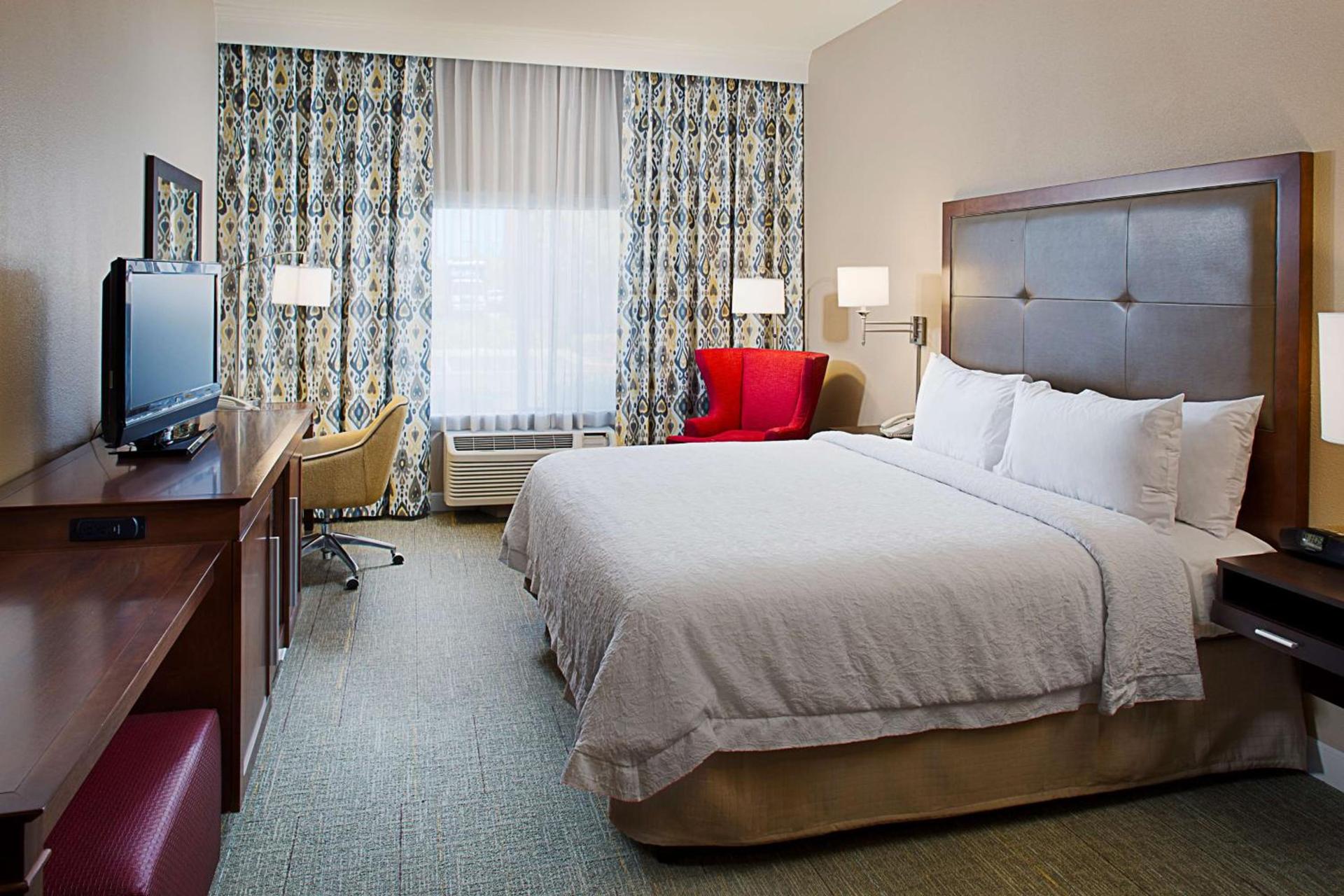 Hampton Inn & Suites Palmdale photo 12