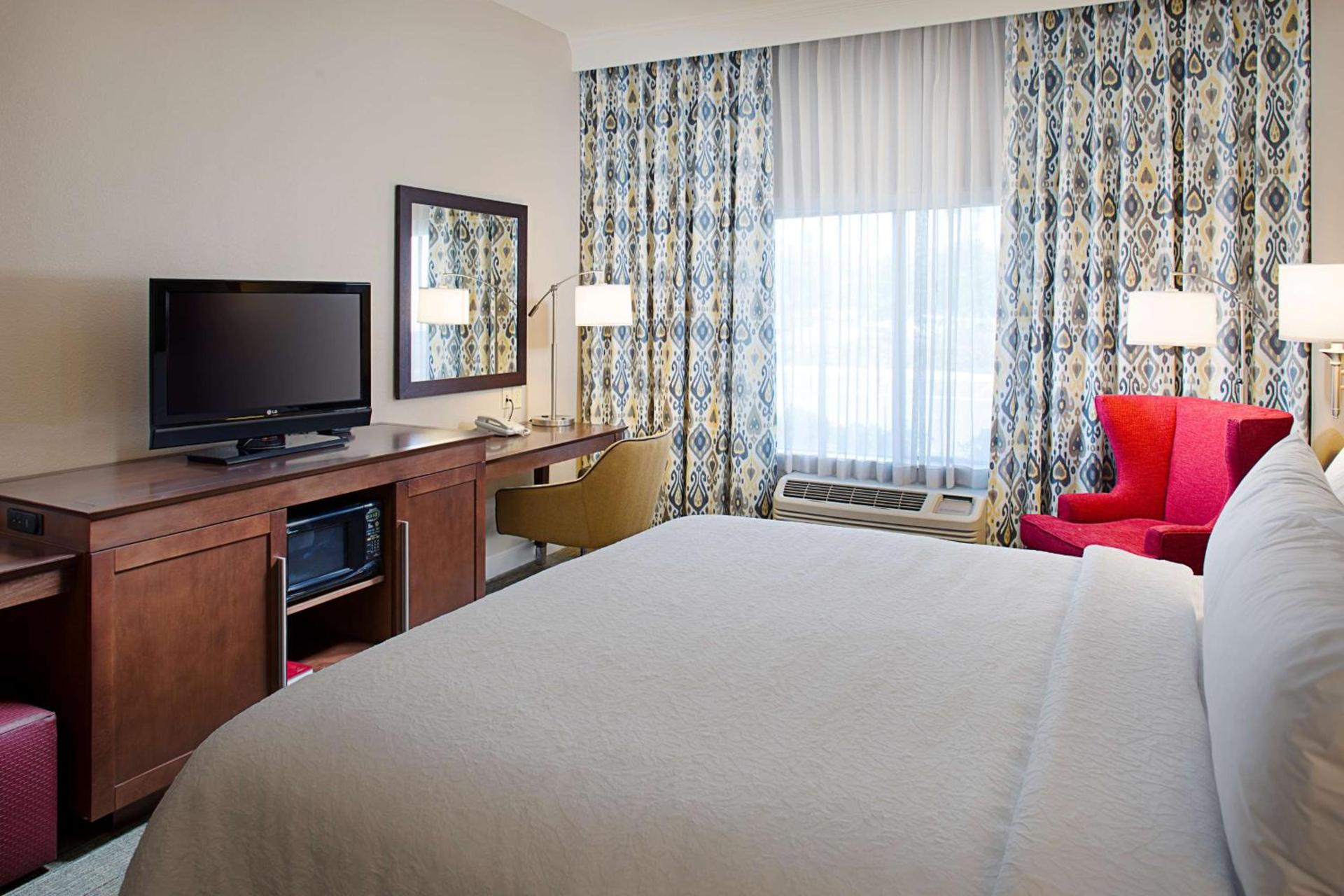 Hampton Inn & Suites Palmdale photo 18