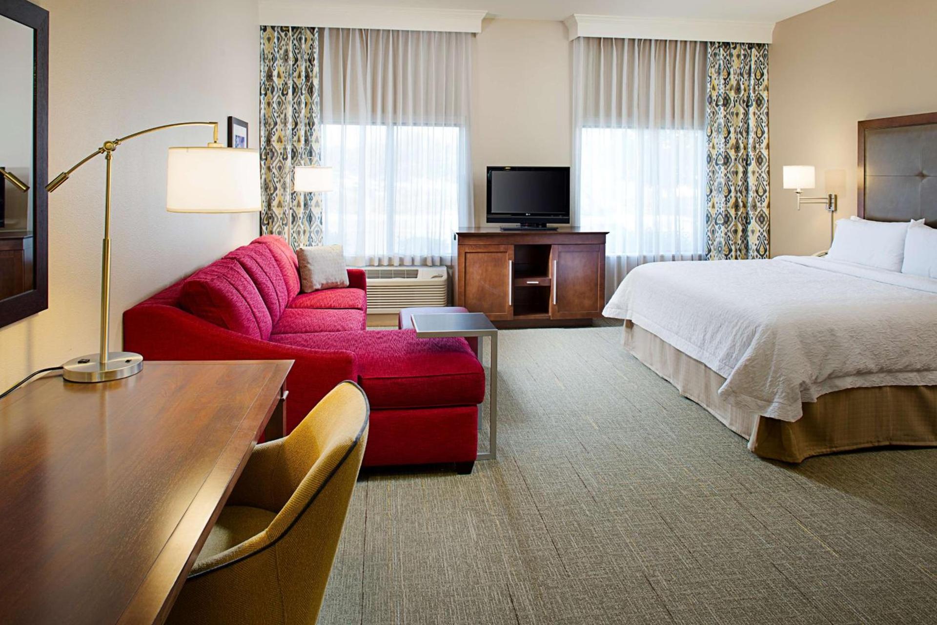 Hampton Inn & Suites Palmdale photo 17