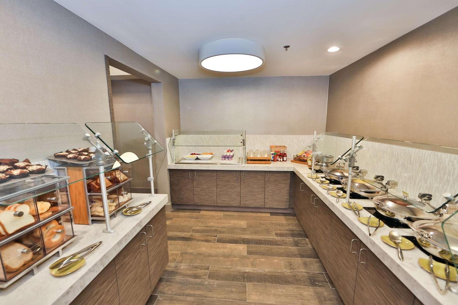 DoubleTree by Hilton Atlanta Alpharetta-Windward photo 6
