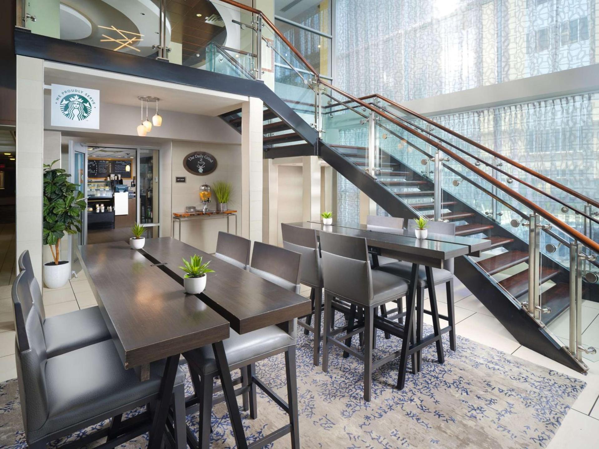 DoubleTree by Hilton Hotel Chattanooga Downtown photo 5