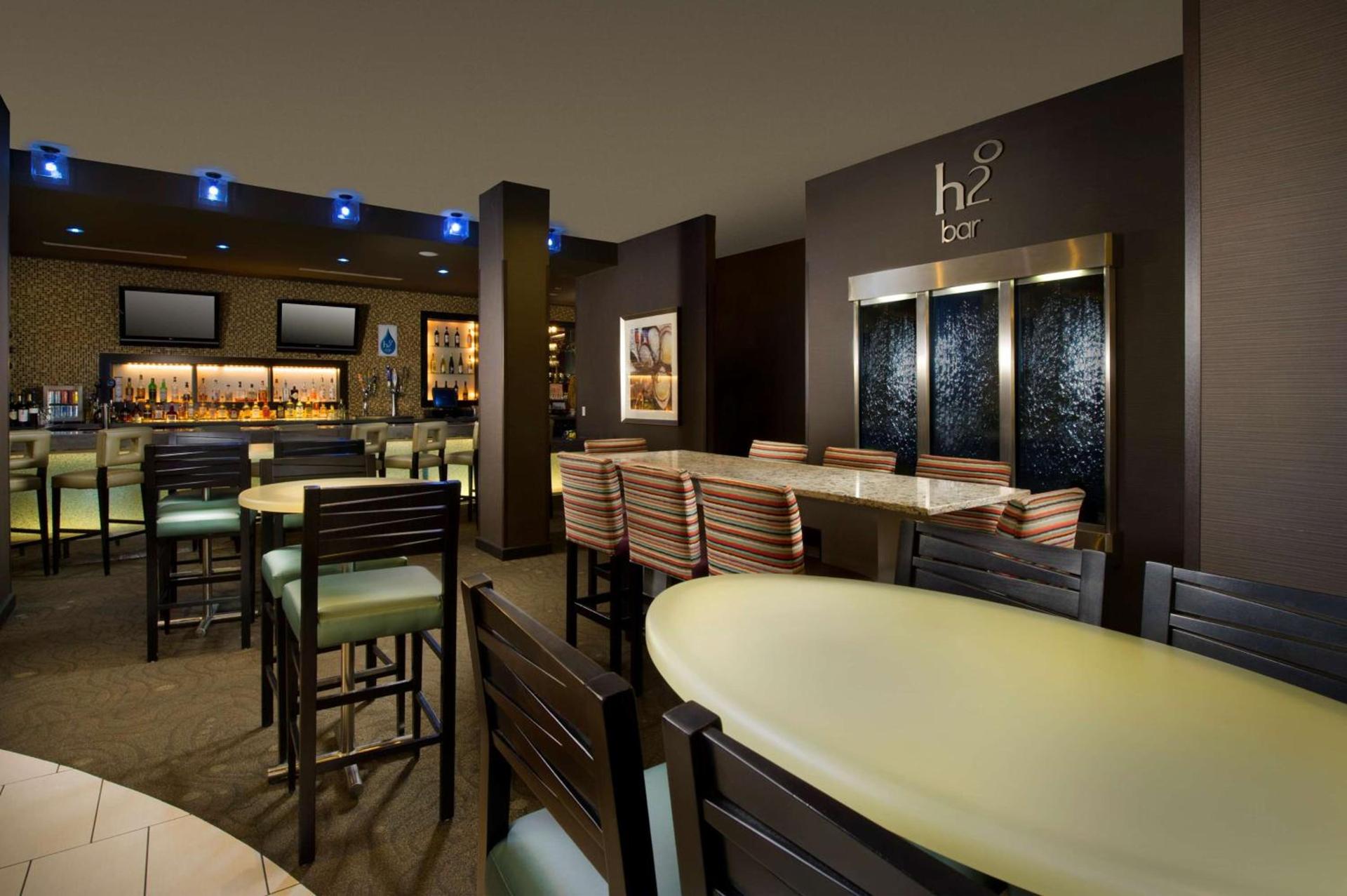 DoubleTree by Hilton Hotel Chattanooga Downtown photo 13