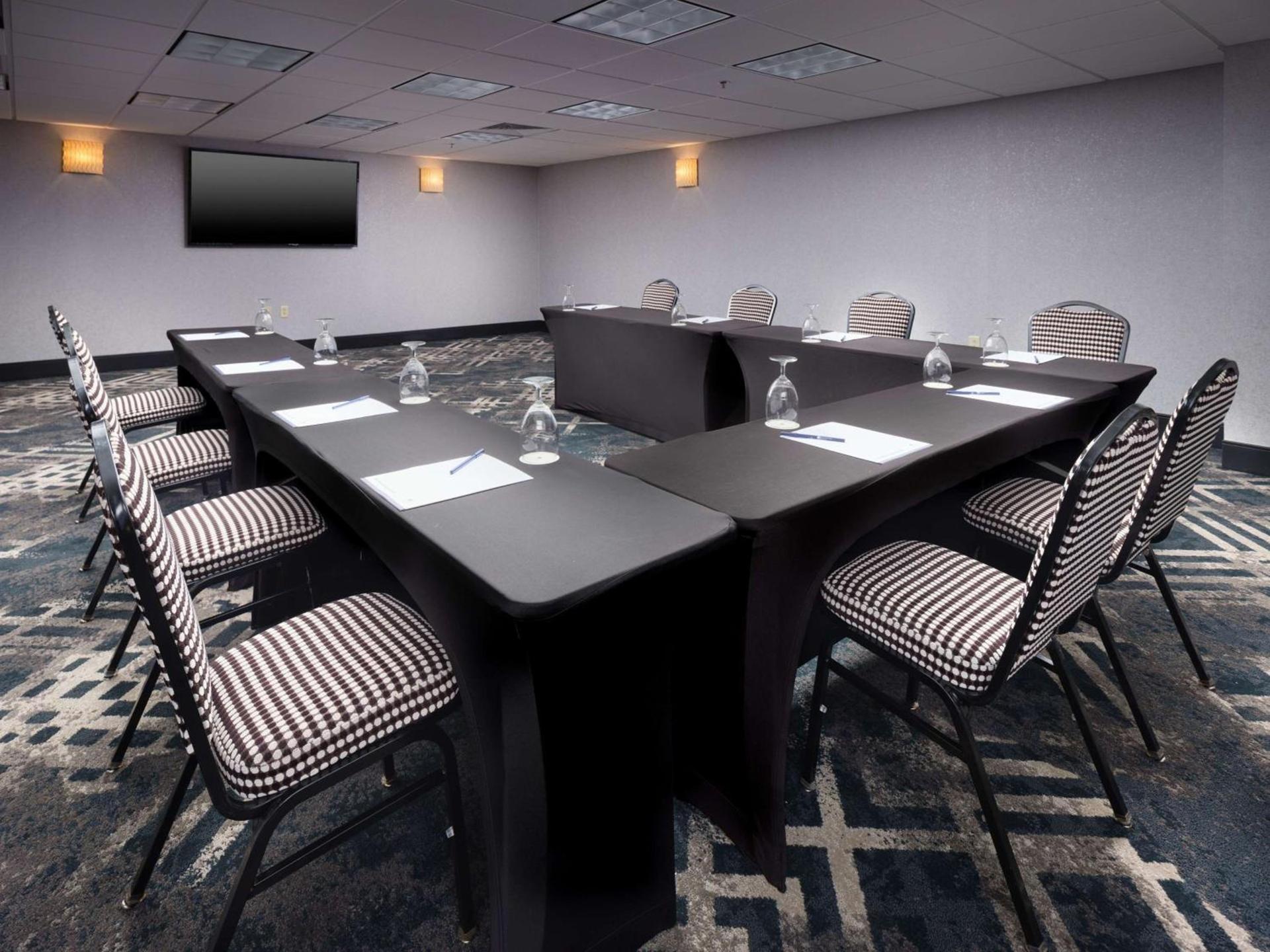 DoubleTree by Hilton Hotel Chattanooga Downtown photo 46