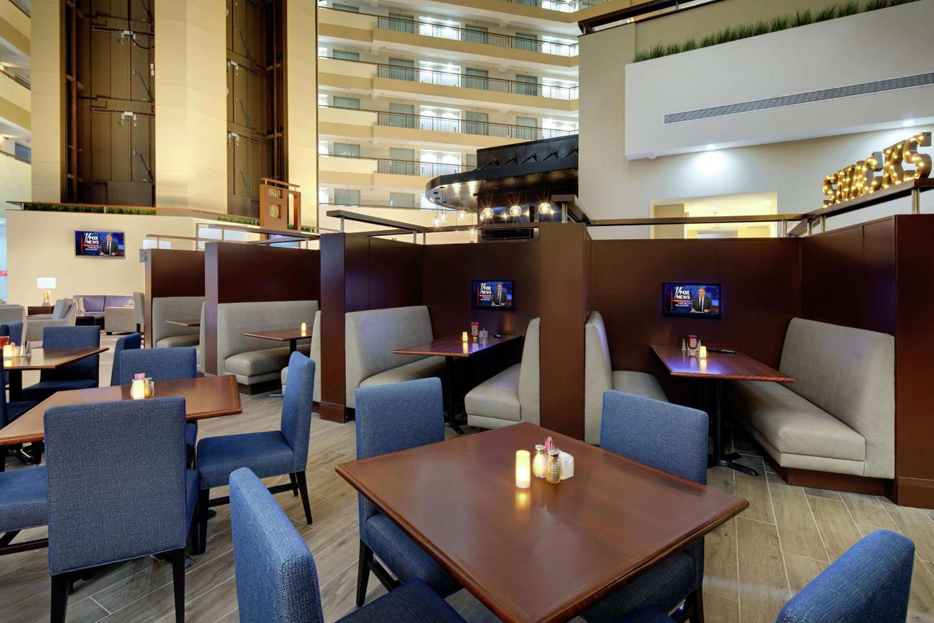 Embassy Suites by Hilton Detroit Troy Auburn Hills photo 28