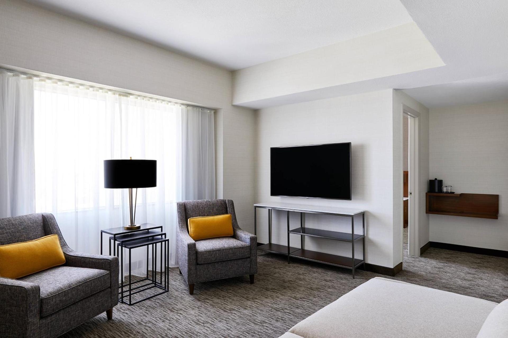 Delta Hotels by Marriott Phoenix Mesa photo 9