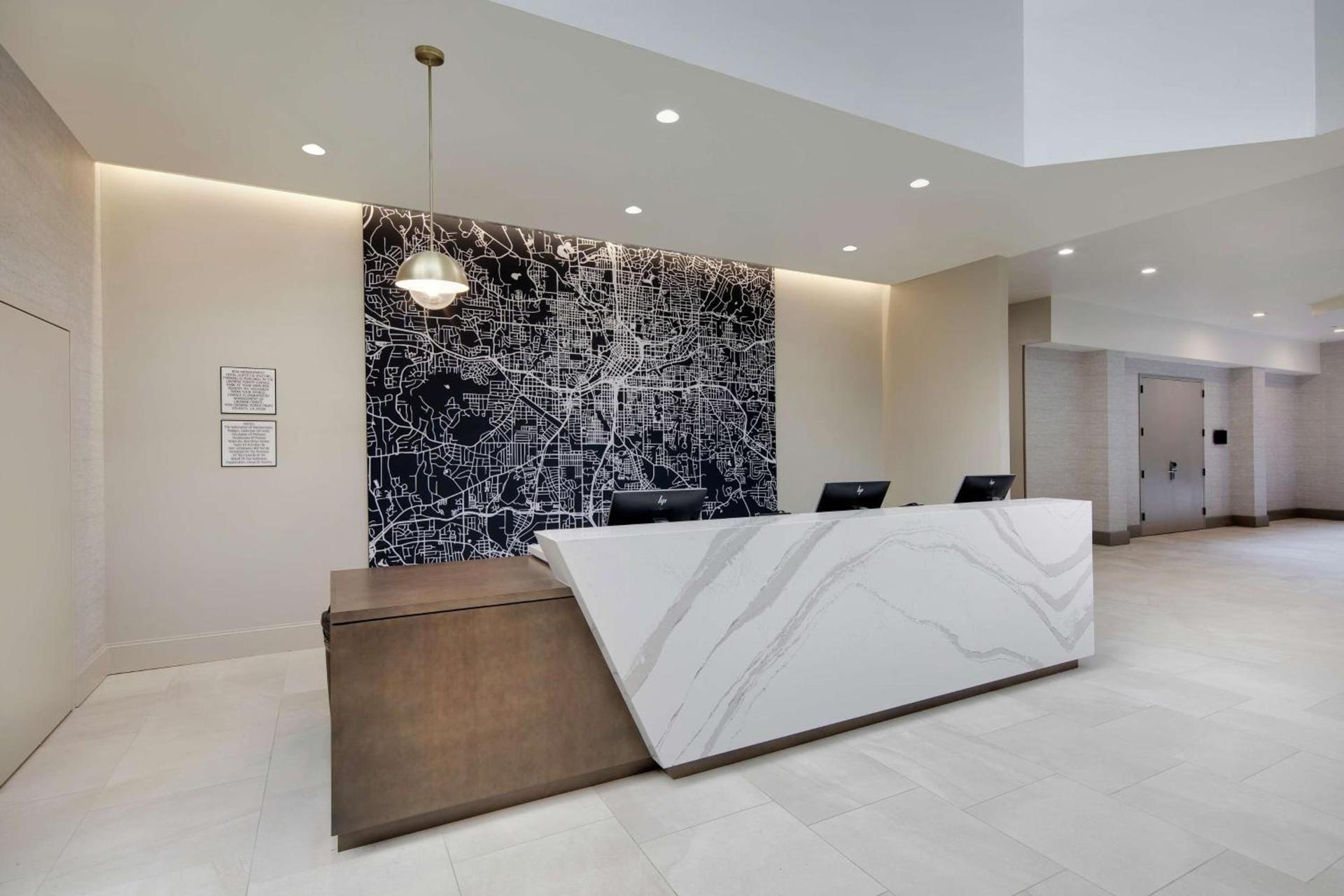 Embassy Suites by Hilton Atlanta Perimeter Center photo 5
